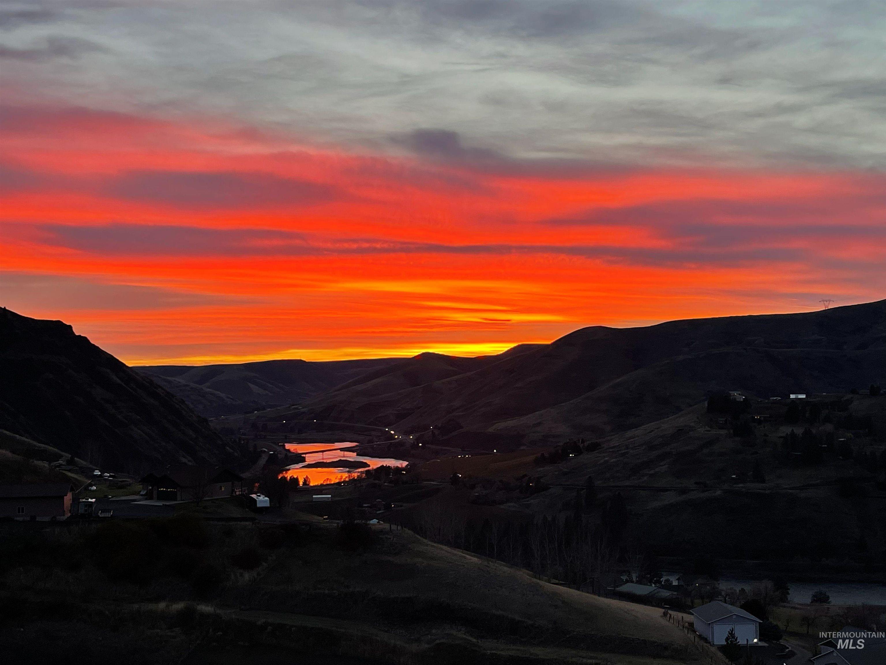 25277 Ridge Lane, Juliaetta, Idaho 83535, 4 Bedrooms, 3 Bathrooms, Residential For Sale, Price $1,200,000,MLS 98989058