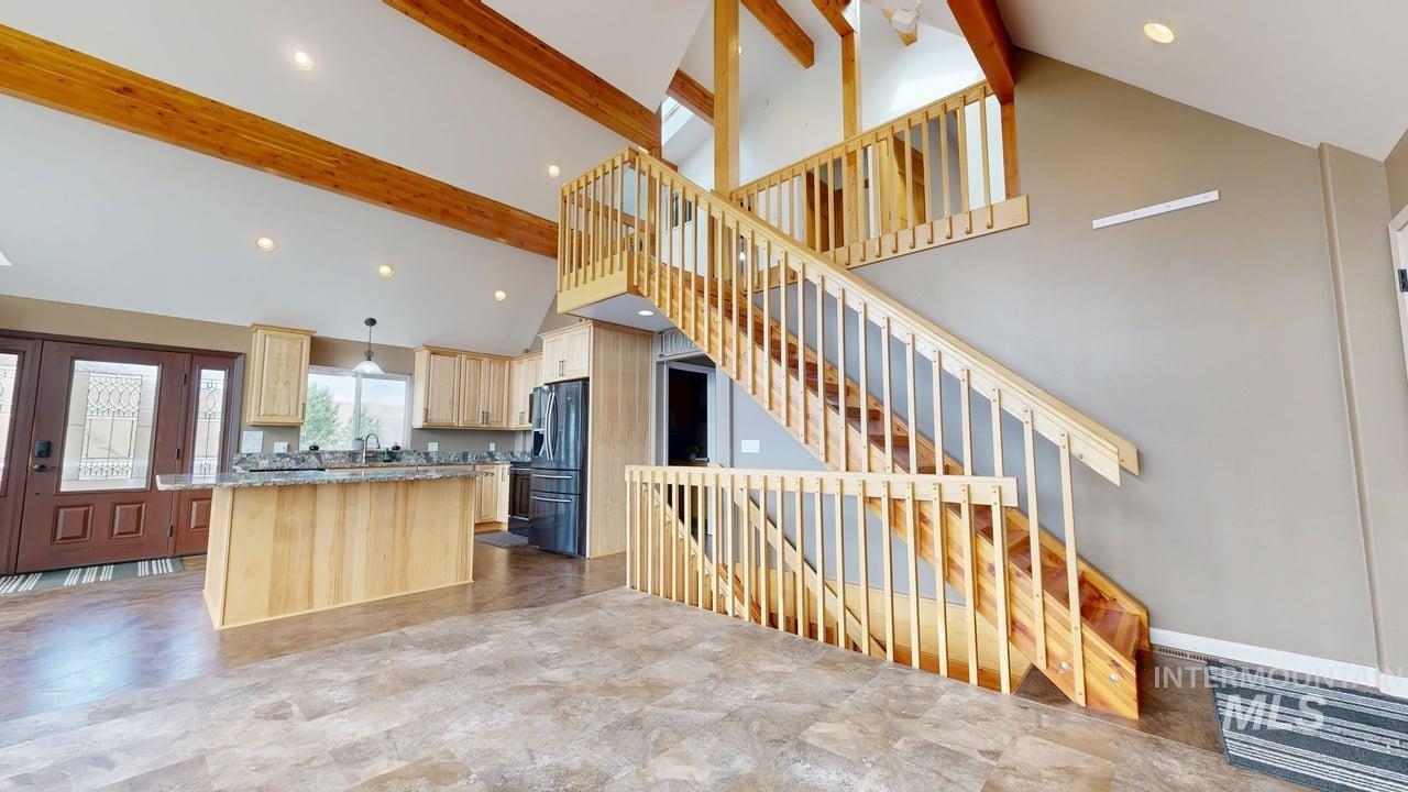 25277 Ridge Lane, Juliaetta, Idaho 83535, 4 Bedrooms, 3 Bathrooms, Residential For Sale, Price $1,200,000,MLS 98989058