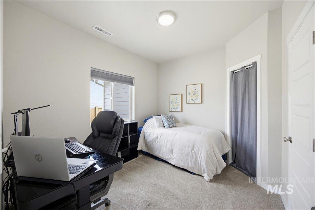 954 E Pistioa Dr, Meridian, Idaho 83642, 4 Bedrooms, 3 Bathrooms, Residential For Sale, Price $609,900,MLS 98989062