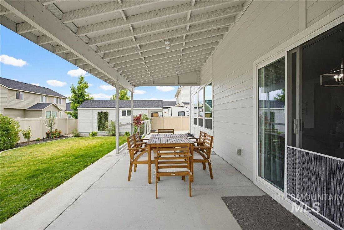 954 E Pistioa Dr, Meridian, Idaho 83642, 4 Bedrooms, 3 Bathrooms, Residential For Sale, Price $609,900,MLS 98989062