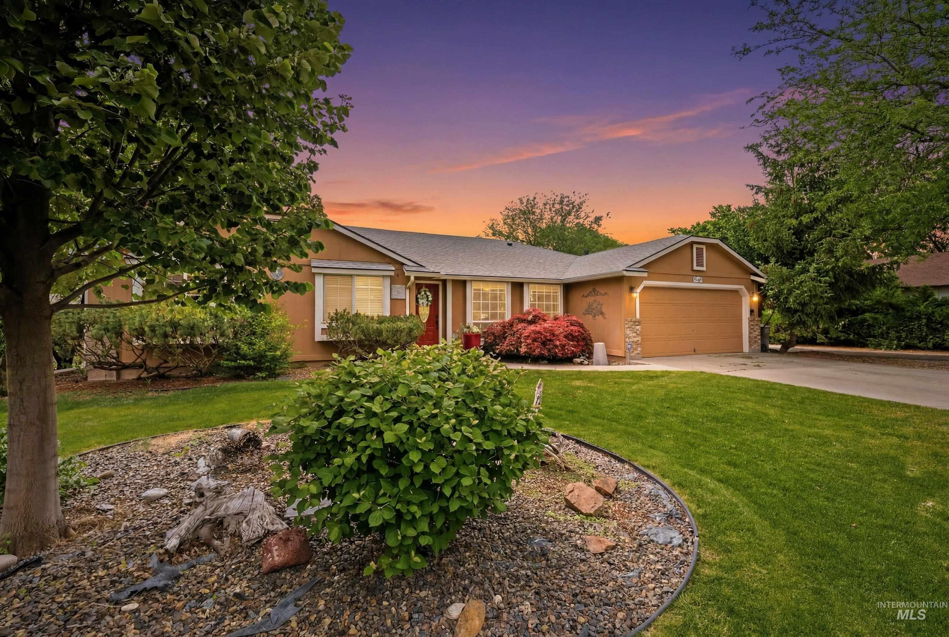 2209 N Bryson Rd, Boise, Idaho 83713, 3 Bedrooms, 3 Bathrooms, Residential For Sale, Price $589,999,MLS 98989064