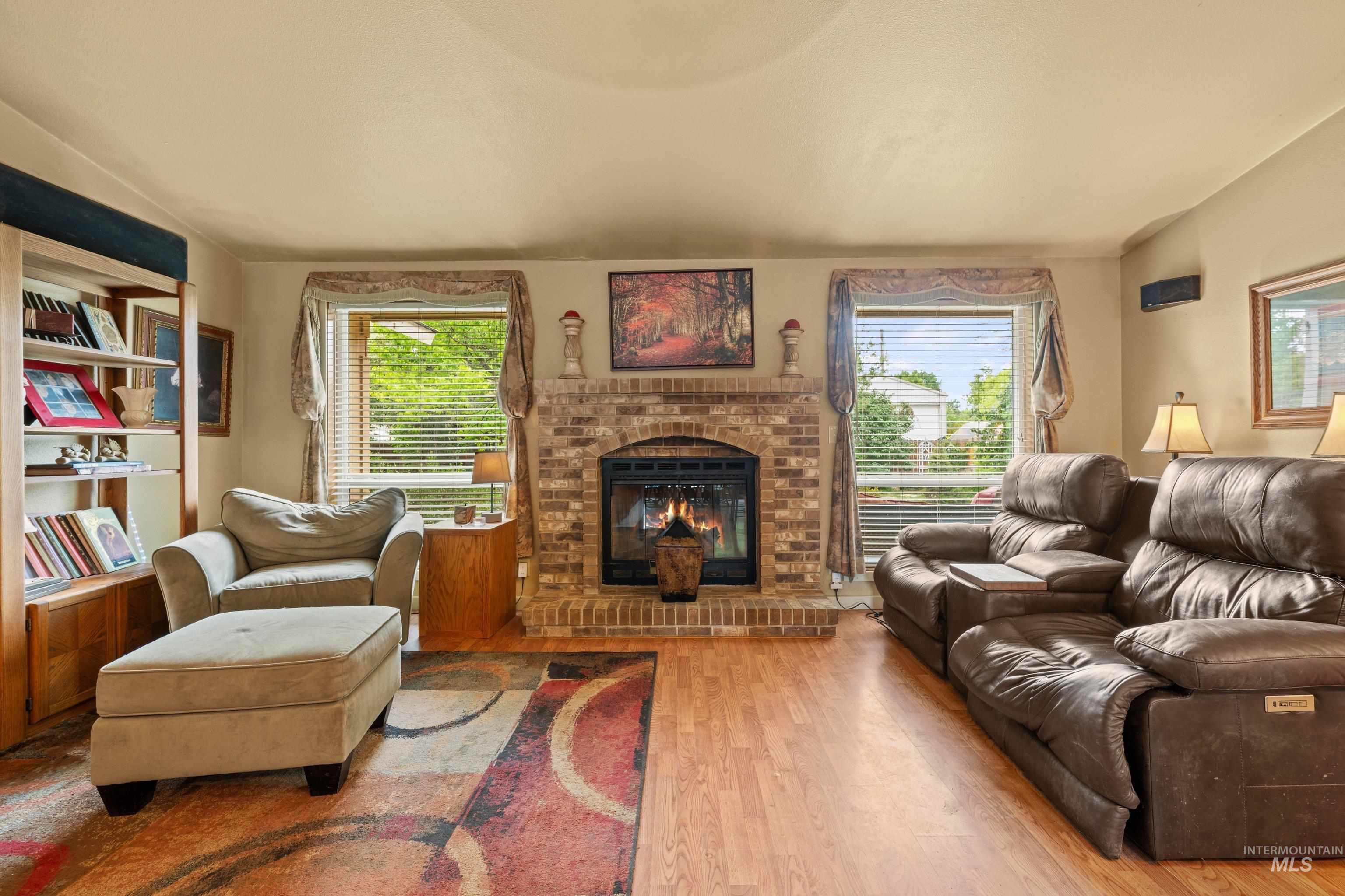 2209 N Bryson Rd, Boise, Idaho 83713, 3 Bedrooms, 3 Bathrooms, Residential For Sale, Price $589,999,MLS 98989064