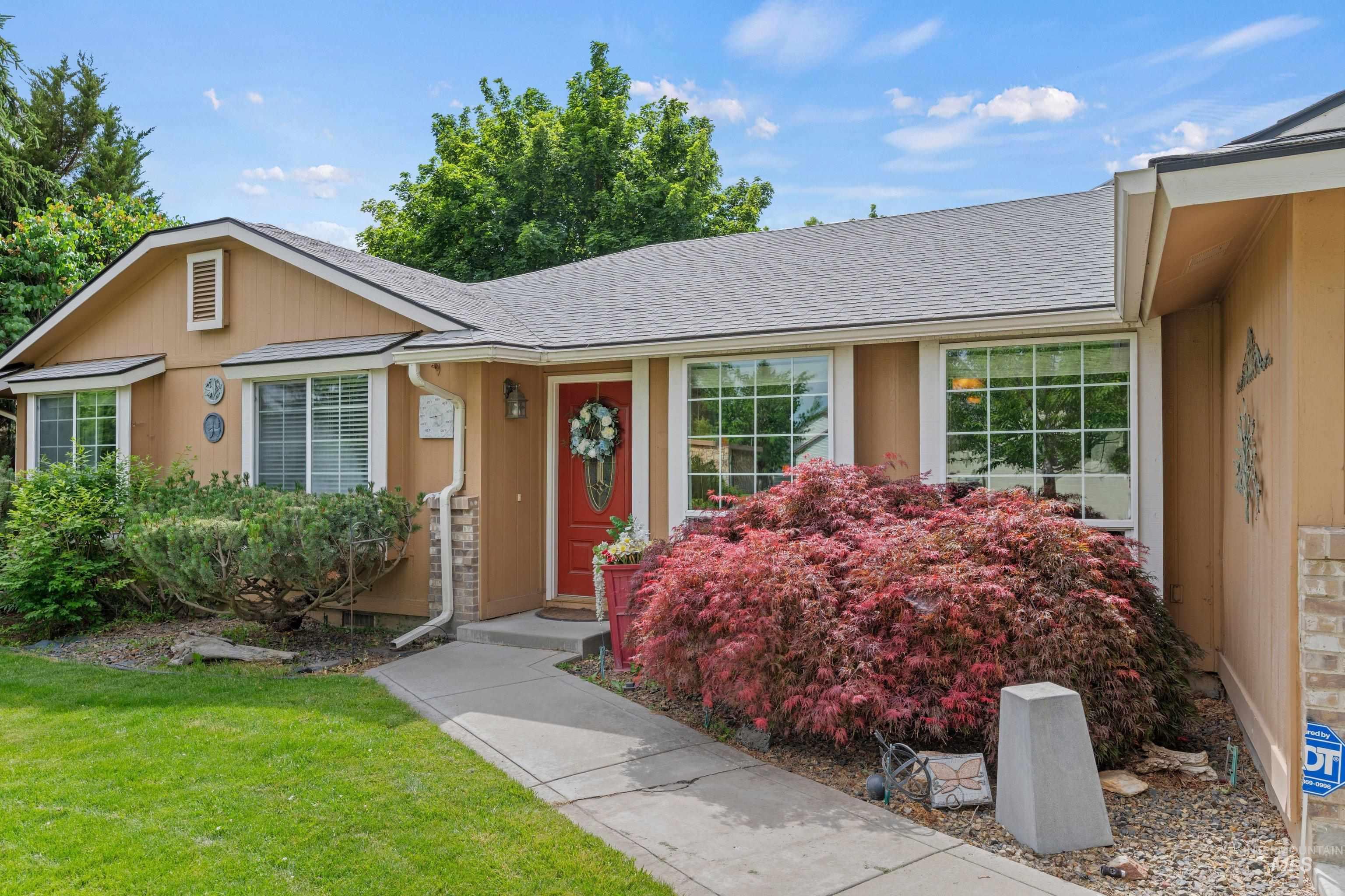 2209 N Bryson Rd, Boise, Idaho 83713, 3 Bedrooms, 3 Bathrooms, Residential For Sale, Price $589,999,MLS 98989064