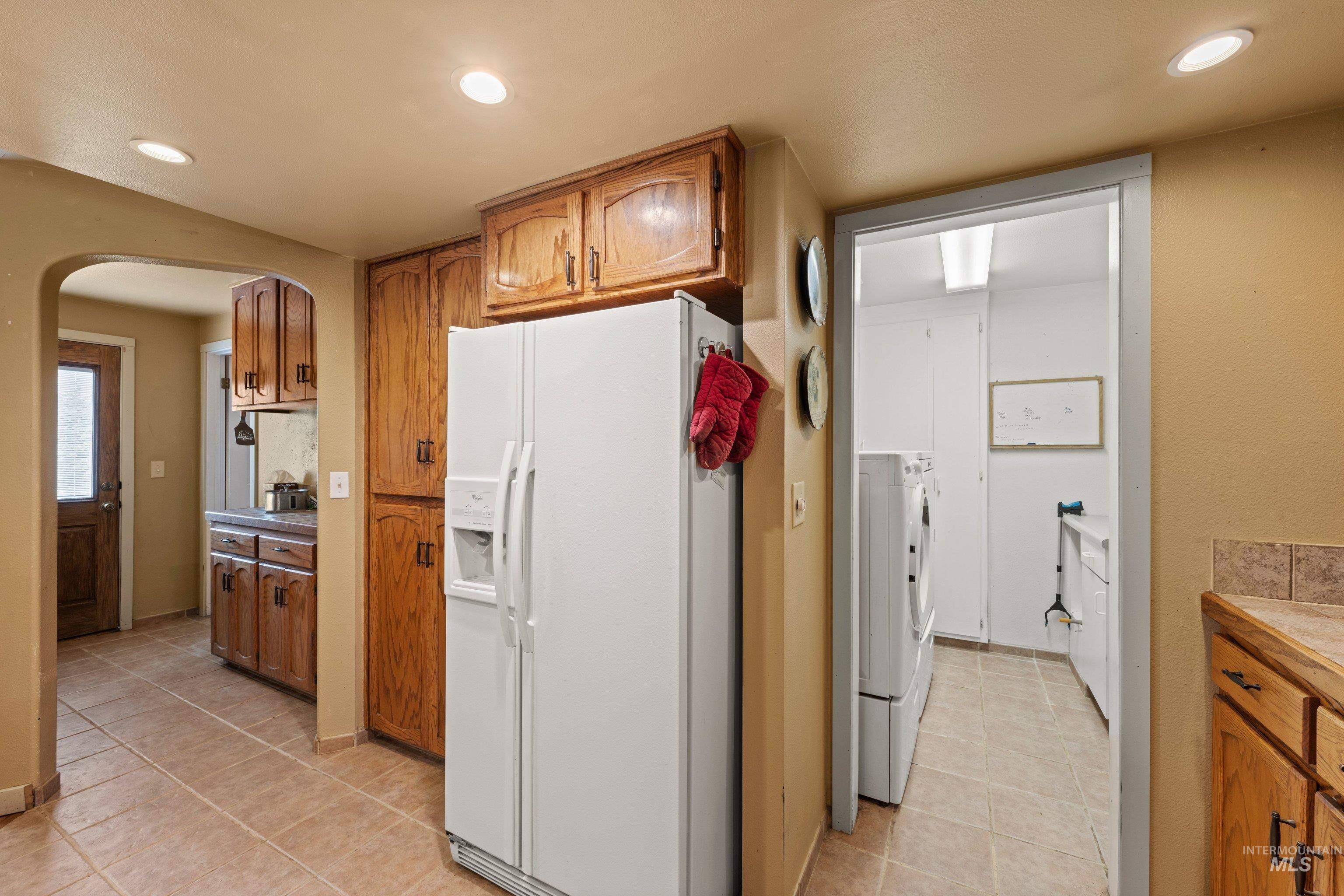2209 N Bryson Rd, Boise, Idaho 83713, 3 Bedrooms, 3 Bathrooms, Residential For Sale, Price $589,999,MLS 98989064