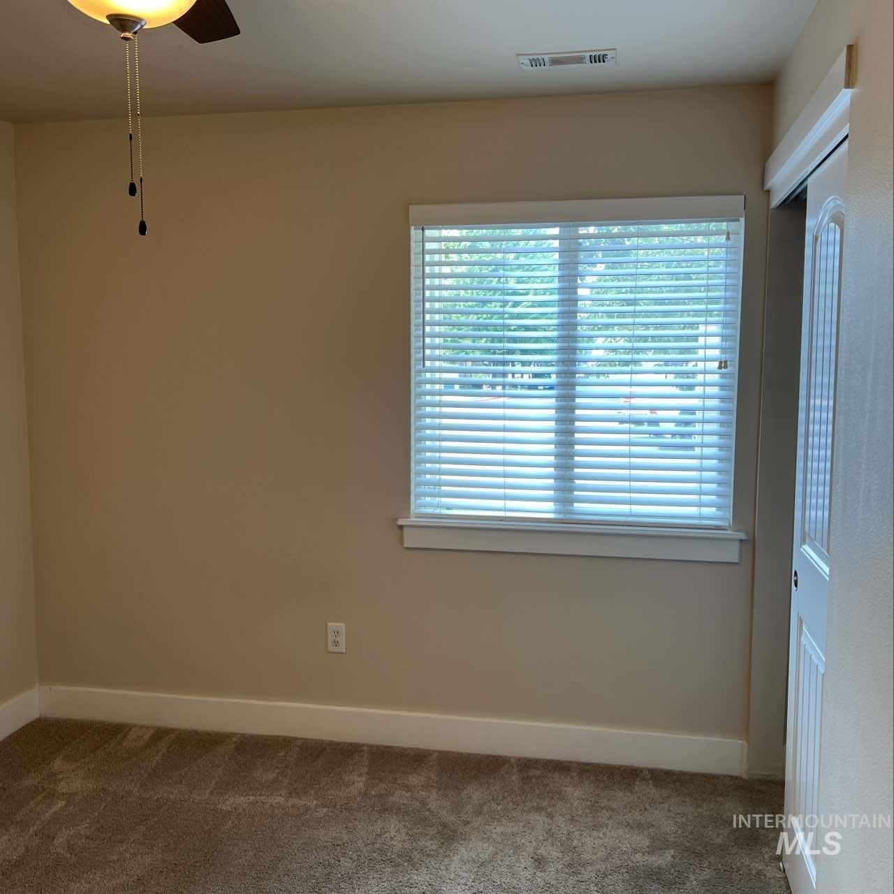 10970 W Garverdale, Boise, Idaho 83713, 3 Bedrooms, 2 Bathrooms, Residential For Sale, Price $310,000,MLS 98989068