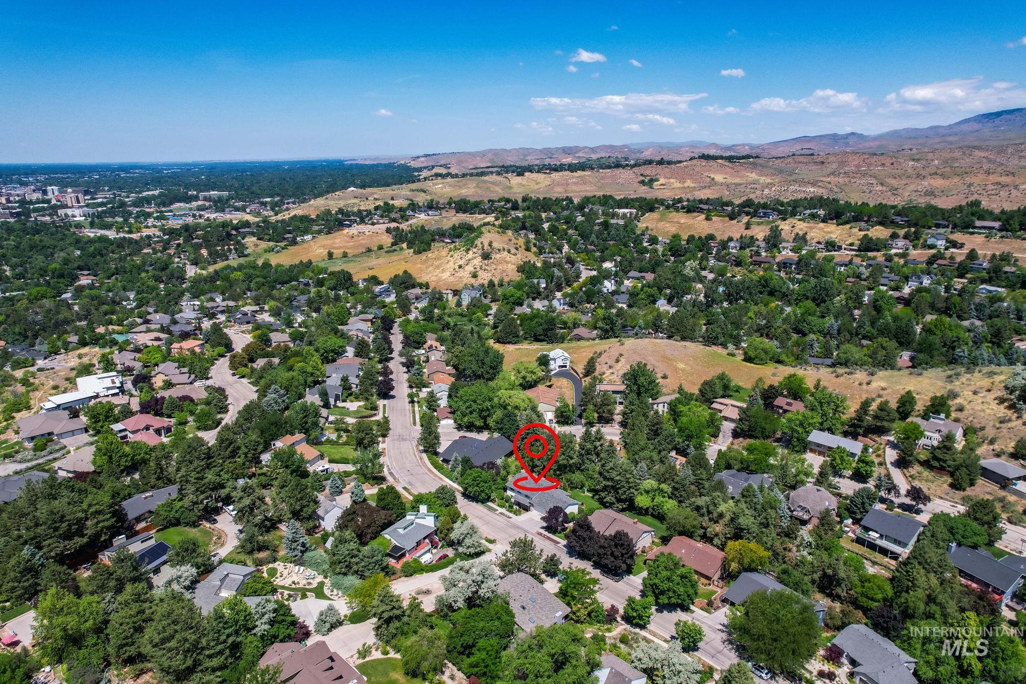 1982 E Roanoke Dr, Boise, Idaho 83712, 5 Bedrooms, 3.5 Bathrooms, Residential For Sale, Price $1,250,000,MLS 98989073