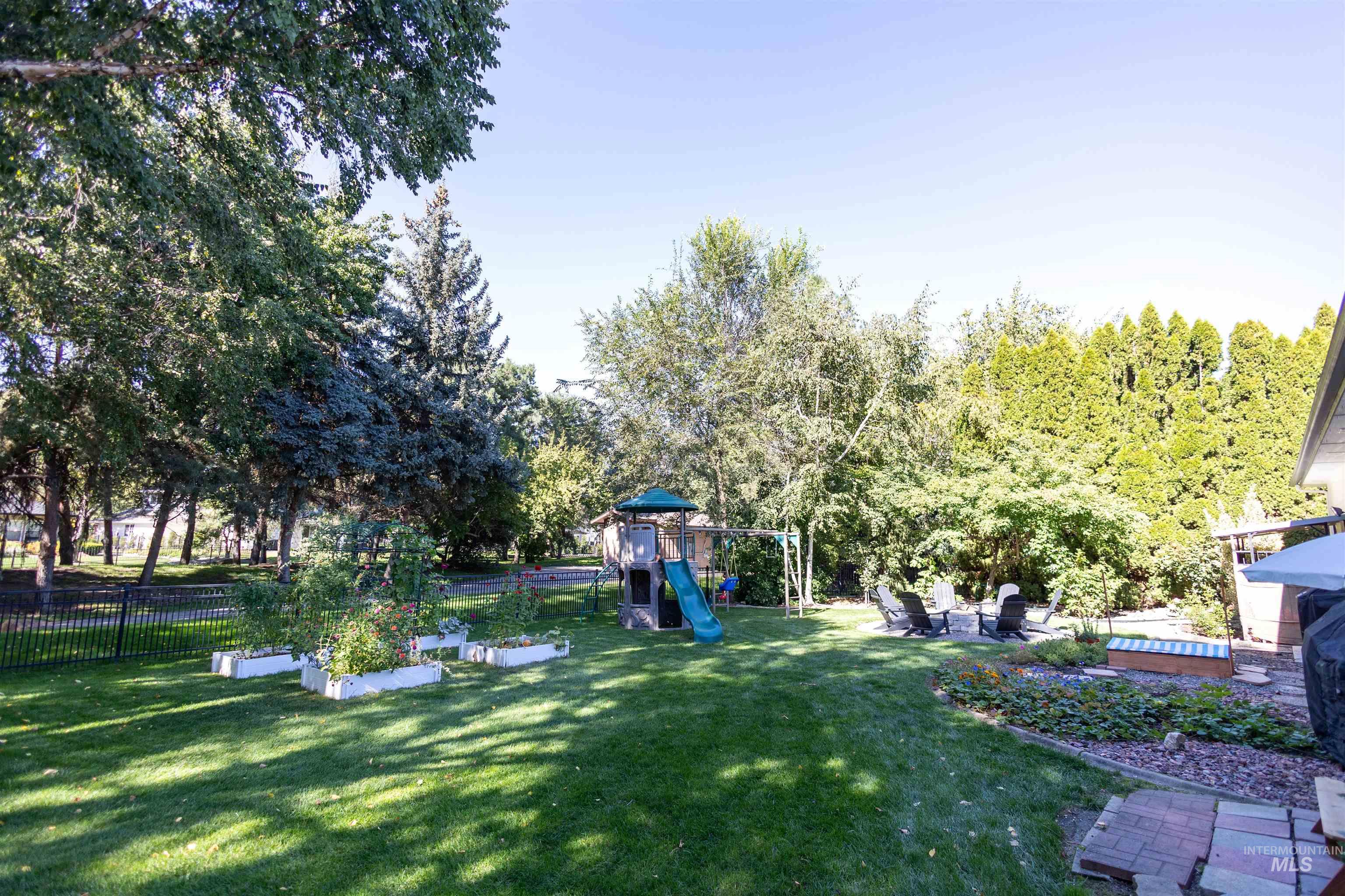 1331 S Watermark Ave., Eagle, Idaho 83616, 3 Bedrooms, 2 Bathrooms, Residential For Sale, Price $899,999,MLS 98989074