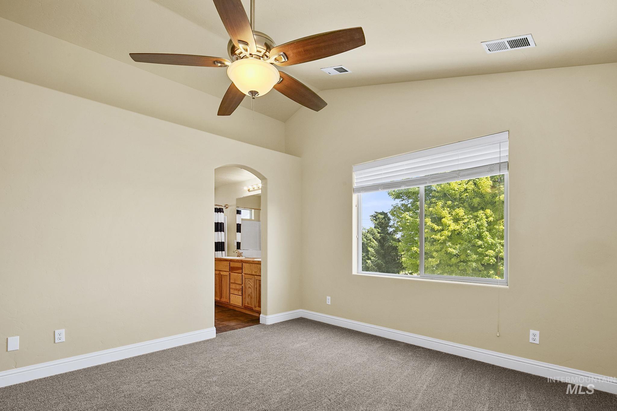 1928 Ridge Way, Middleton, Idaho 83644, 3 Bedrooms, 2.5 Bathrooms, Residential For Sale, Price $438,000,MLS 98989076