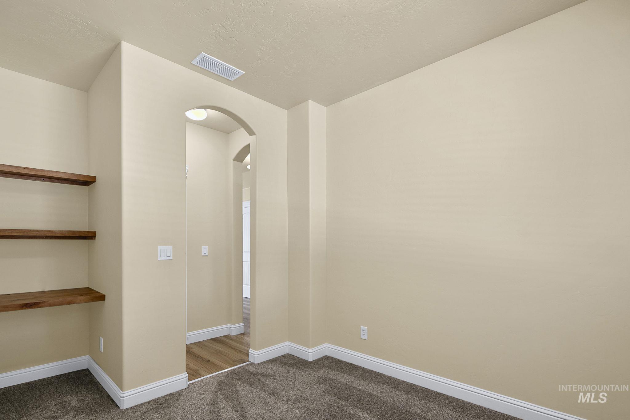1928 Ridge Way, Middleton, Idaho 83644, 3 Bedrooms, 2.5 Bathrooms, Residential For Sale, Price $438,000,MLS 98989076