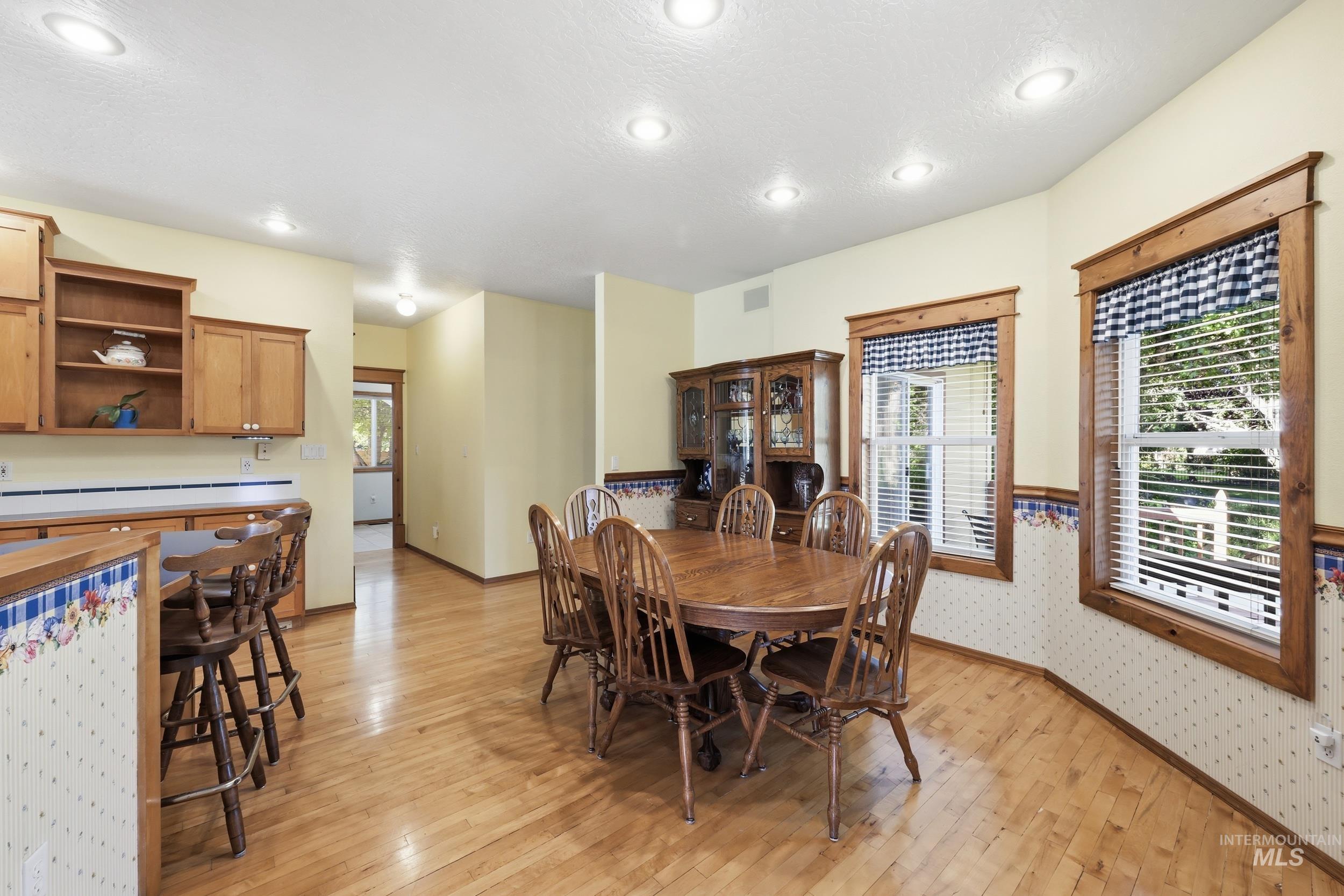 115 Walnut Creek Way, Nampa, Idaho 83686, 4 Bedrooms, 2.5 Bathrooms, Residential For Sale, Price $599,000,MLS 98989077