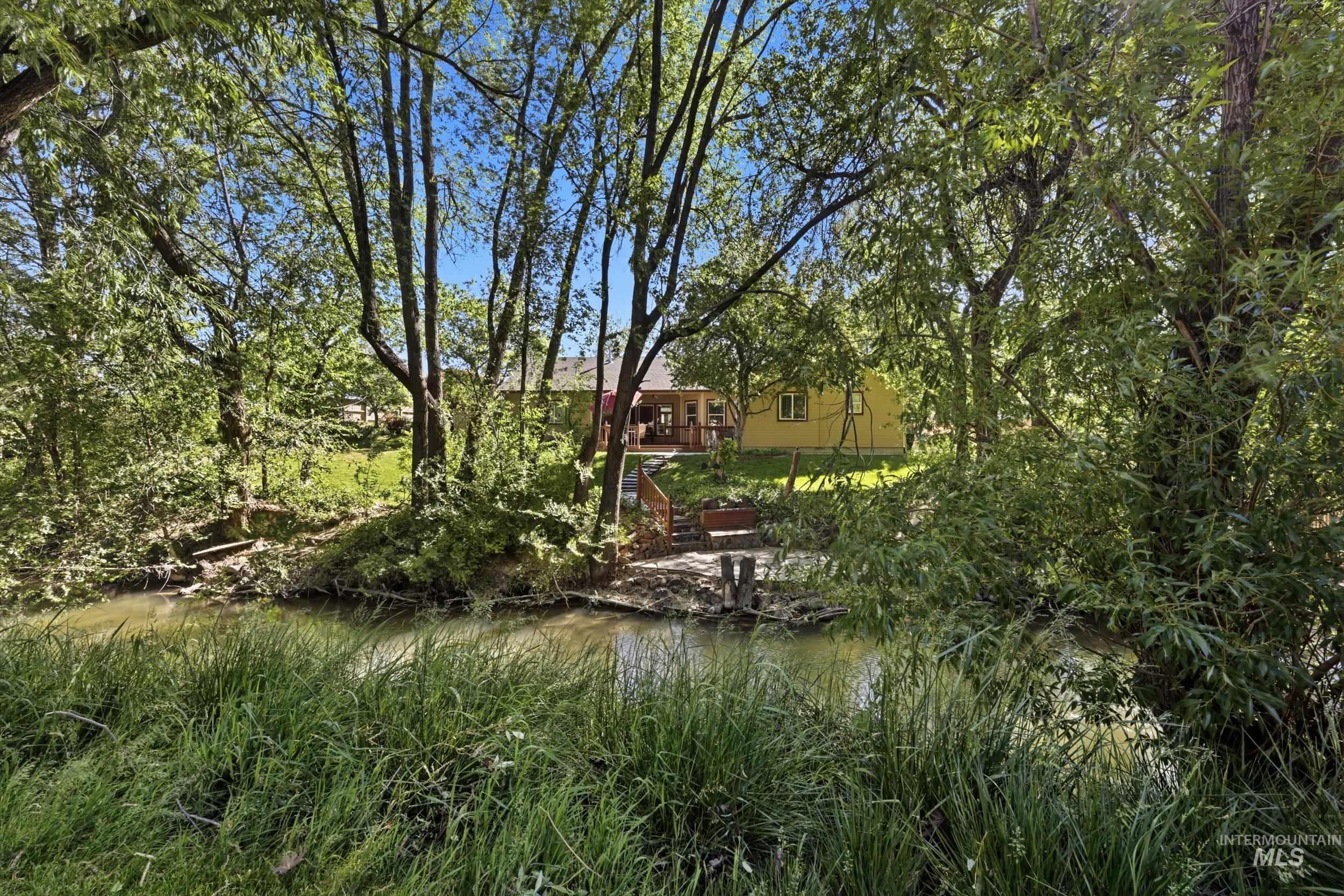 115 Walnut Creek Way, Nampa, Idaho 83686, 4 Bedrooms, 2.5 Bathrooms, Residential For Sale, Price $599,000,MLS 98989077