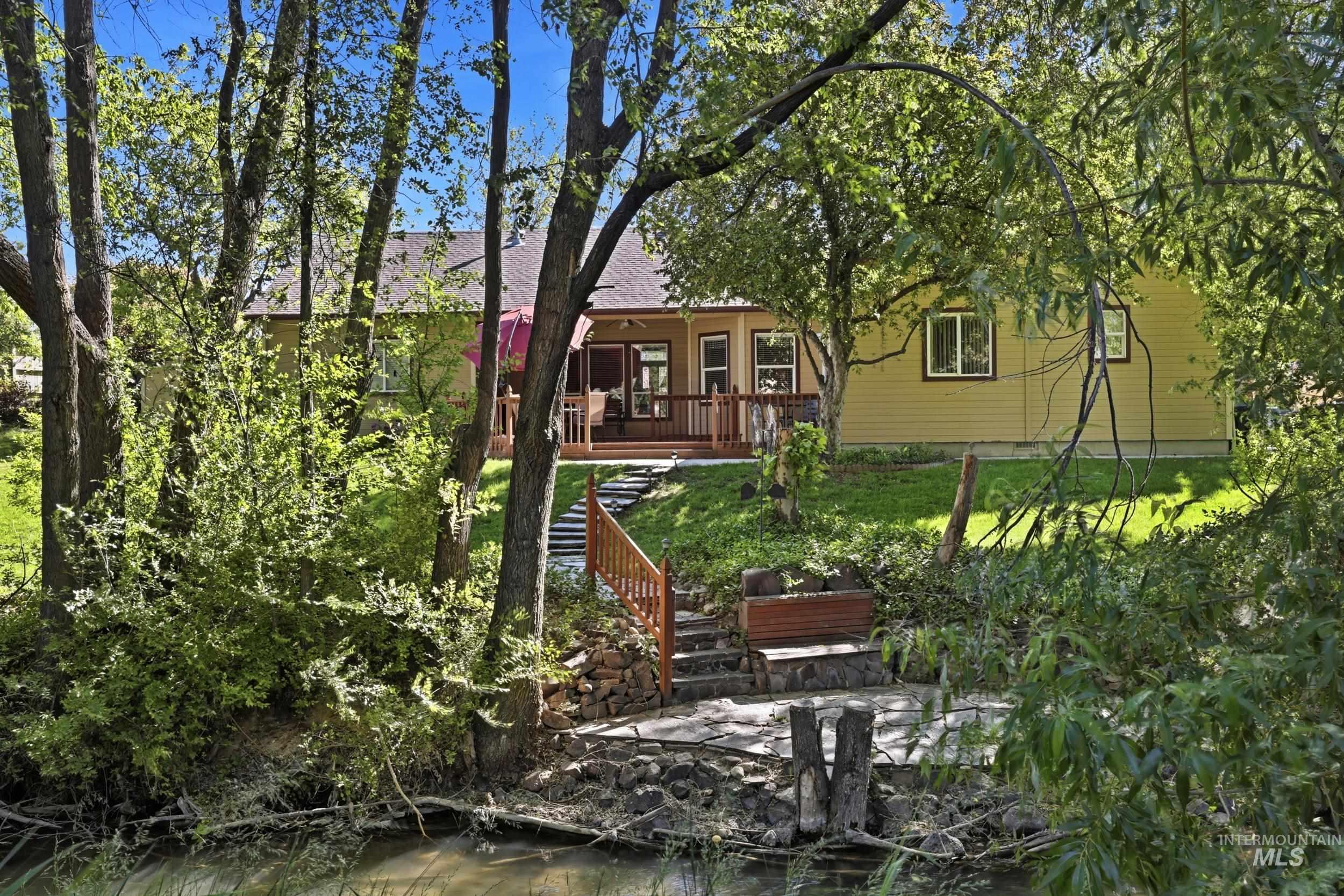 115 Walnut Creek Way, Nampa, Idaho 83686, 4 Bedrooms, 2.5 Bathrooms, Residential For Sale, Price $599,000,MLS 98989077