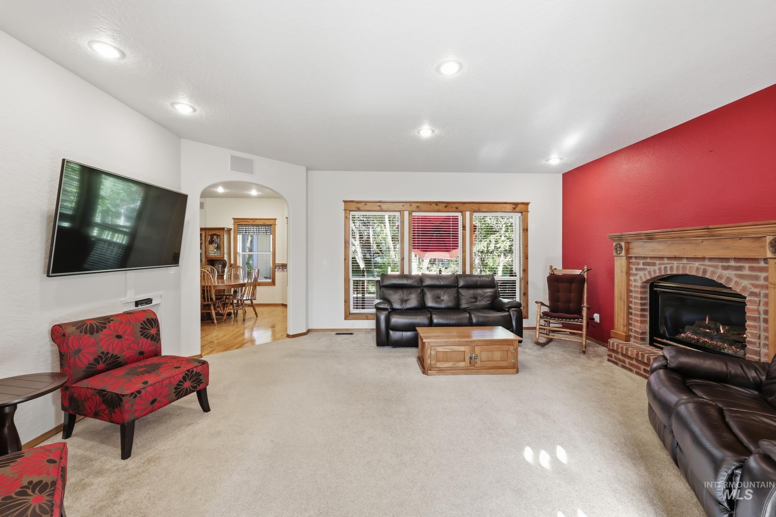 115 Walnut Creek Way, Nampa, Idaho 83686, 4 Bedrooms, 2.5 Bathrooms, Residential For Sale, Price $599,000,MLS 98989077