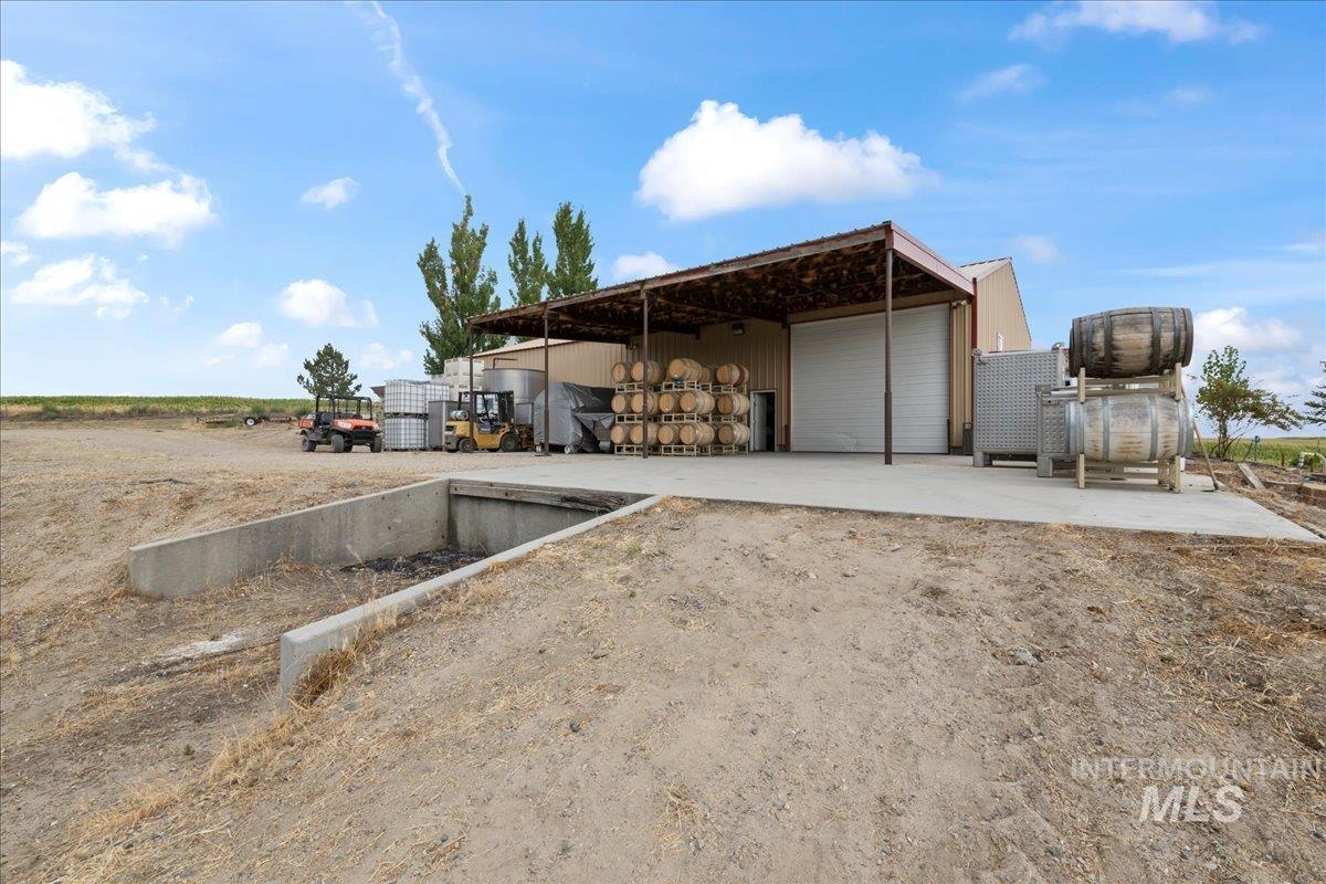24013 Arena Valley Rd, Parma, Idaho 83660, 3 Bedrooms, 2 Bathrooms, Farm & Ranch For Sale, Price $1,900,000,MLS 98989078