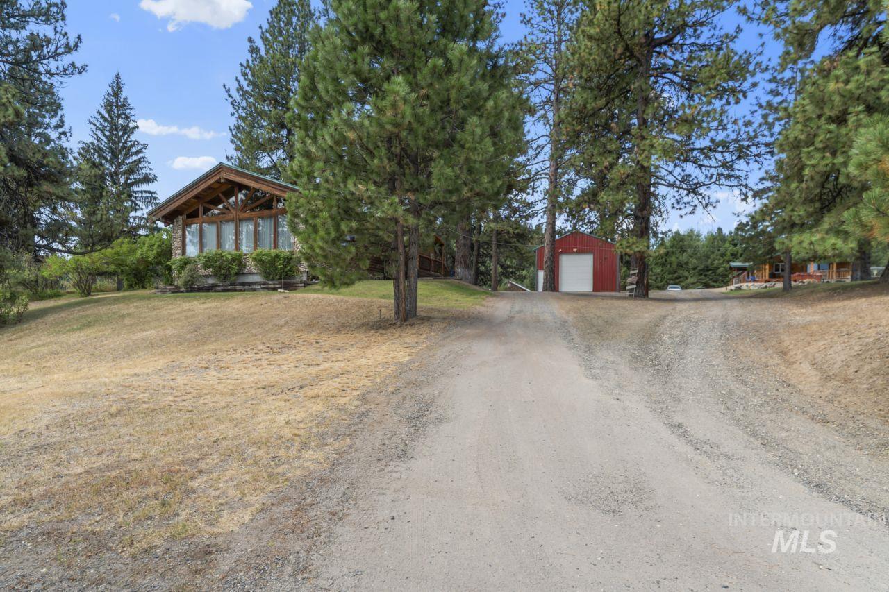 739 S Main St, Cascade, Idaho 83611, 3 Bedrooms, 1 Bathroom, Residential For Sale, Price $595,000,MLS 98989079