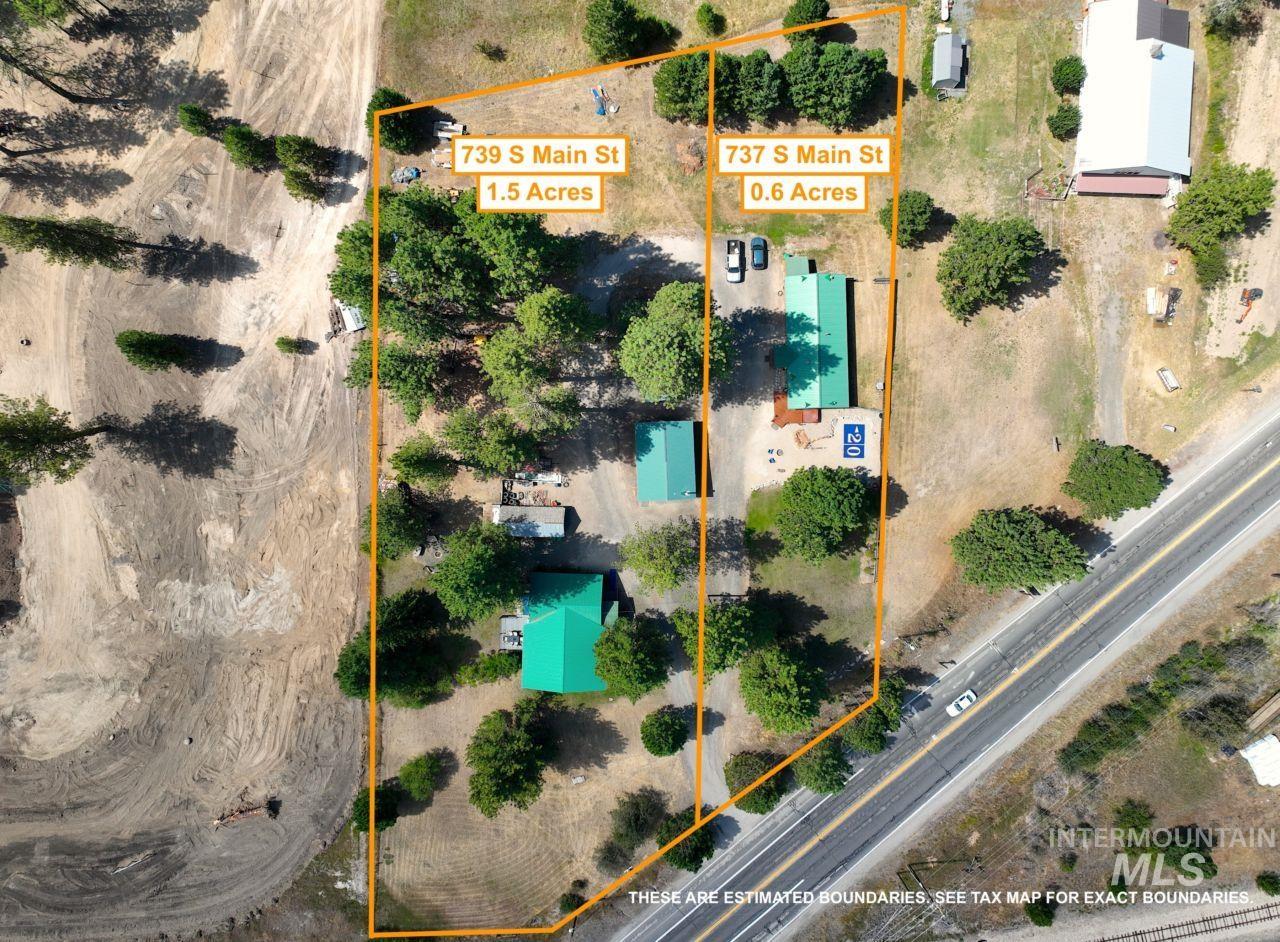 739 S Main St, Cascade, Idaho 83611, 3 Bedrooms, 1 Bathroom, Residential For Sale, Price $595,000,MLS 98989079