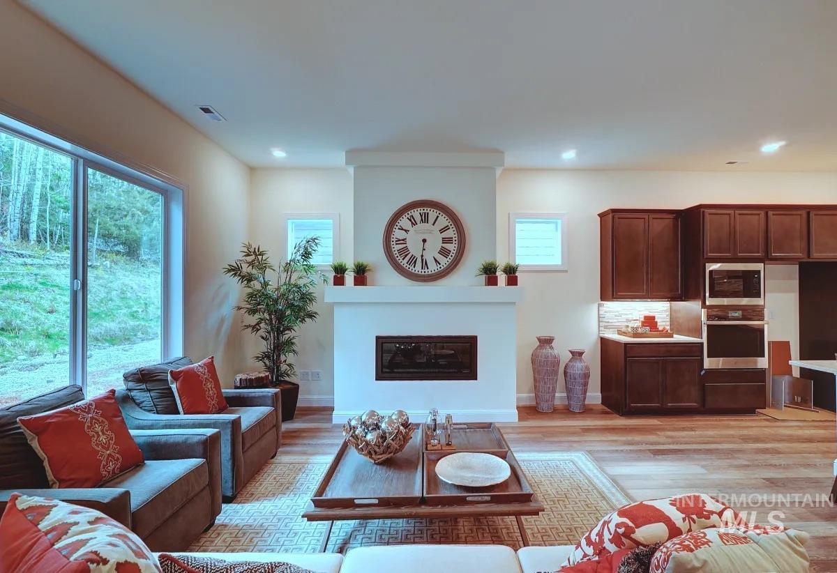12237 S Courage Ln, Kuna, Idaho 83634, 3 Bedrooms, 2.5 Bathrooms, Residential For Sale, Price $668,445,MLS 98989080