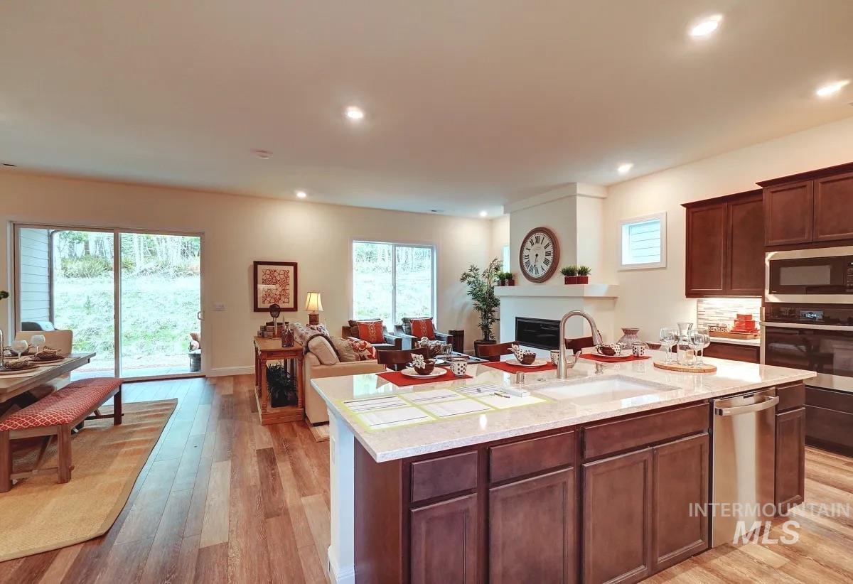 12237 S Courage Ln, Kuna, Idaho 83634, 3 Bedrooms, 2.5 Bathrooms, Residential For Sale, Price $668,445,MLS 98989080