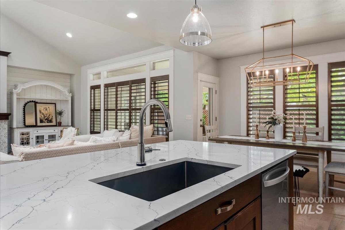 739 W Producer Dr., Meridian, Idaho 83646, 4 Bedrooms, 3 Bathrooms, Residential For Sale, Price $749,000,MLS 98989089