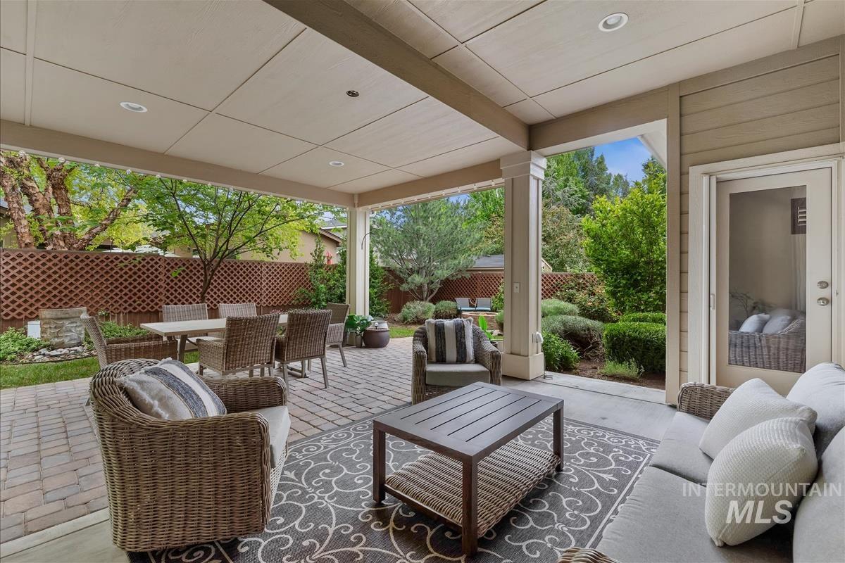 739 W Producer Dr., Meridian, Idaho 83646, 4 Bedrooms, 3 Bathrooms, Residential For Sale, Price $749,000,MLS 98989089