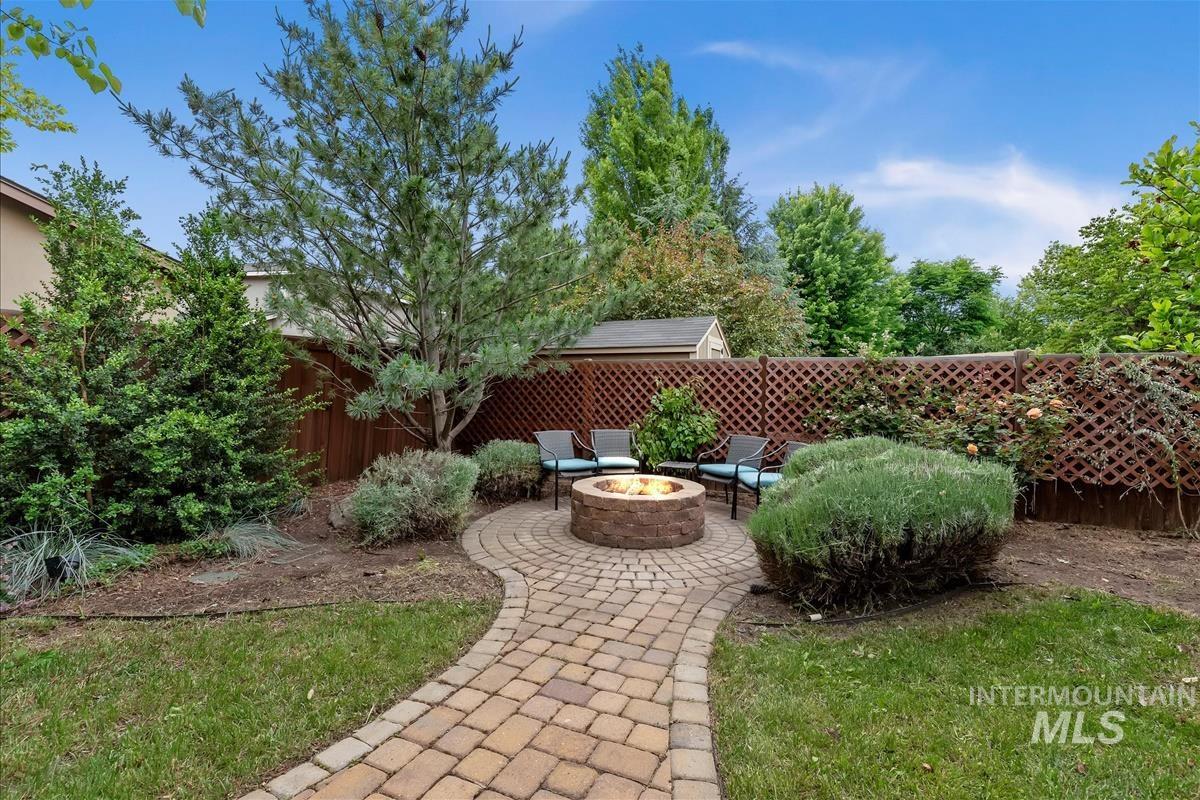 739 W Producer Dr., Meridian, Idaho 83646, 4 Bedrooms, 3 Bathrooms, Residential For Sale, Price $749,000,MLS 98989089
