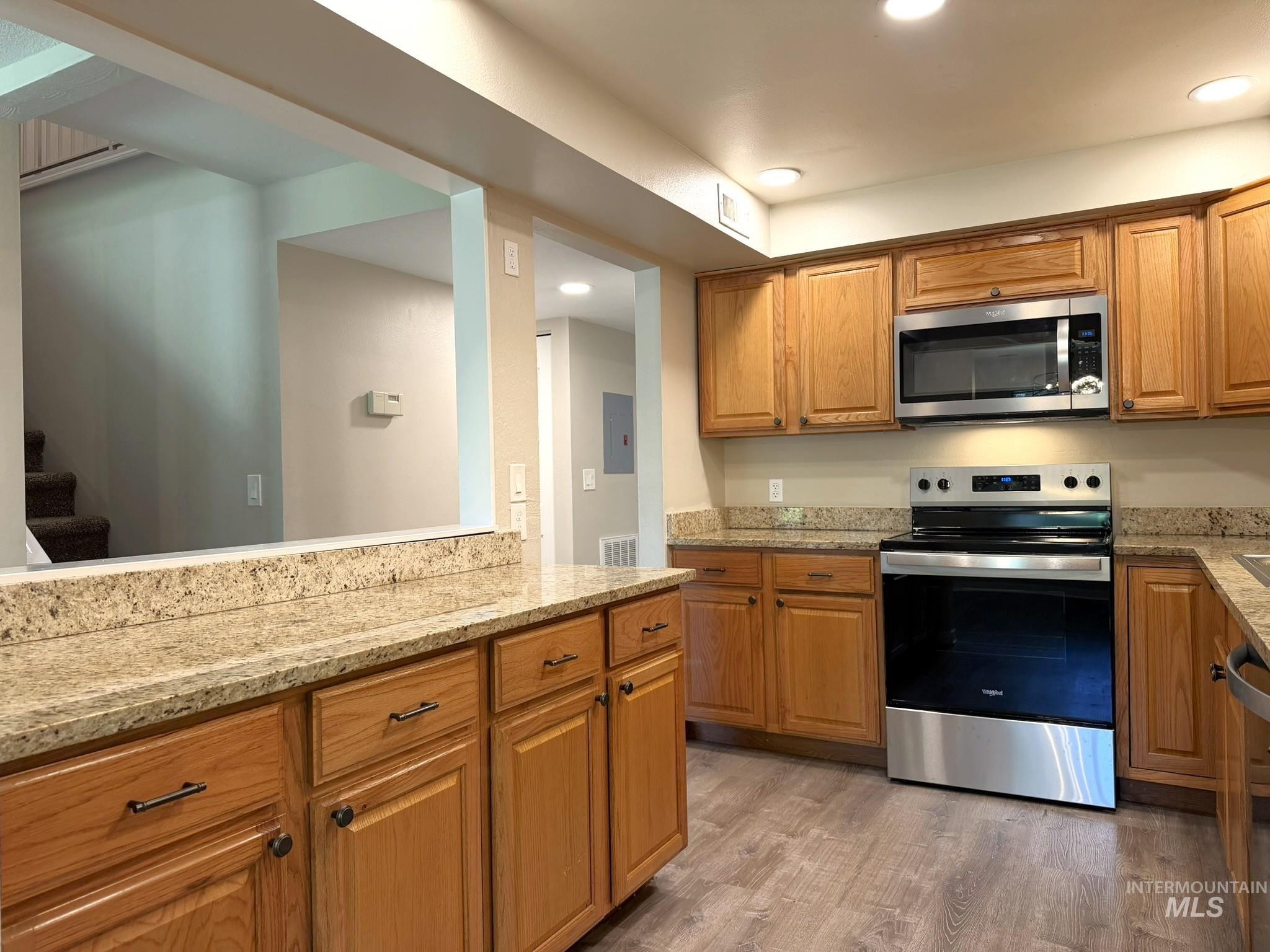 3585 S Gekeler Ln, Boise, Idaho 83706, 3 Bedrooms, 2 Bathrooms, Residential For Sale, Price $360,000,MLS 98989093