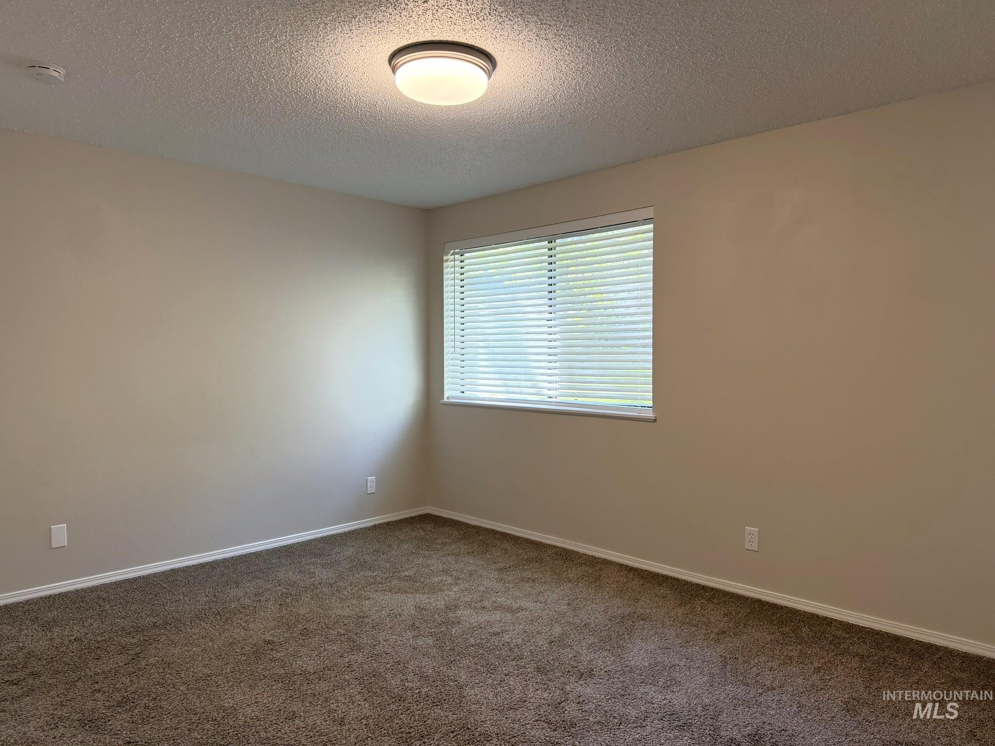 3585 S Gekeler Ln, Boise, Idaho 83706, 3 Bedrooms, 2 Bathrooms, Residential For Sale, Price $360,000,MLS 98989093