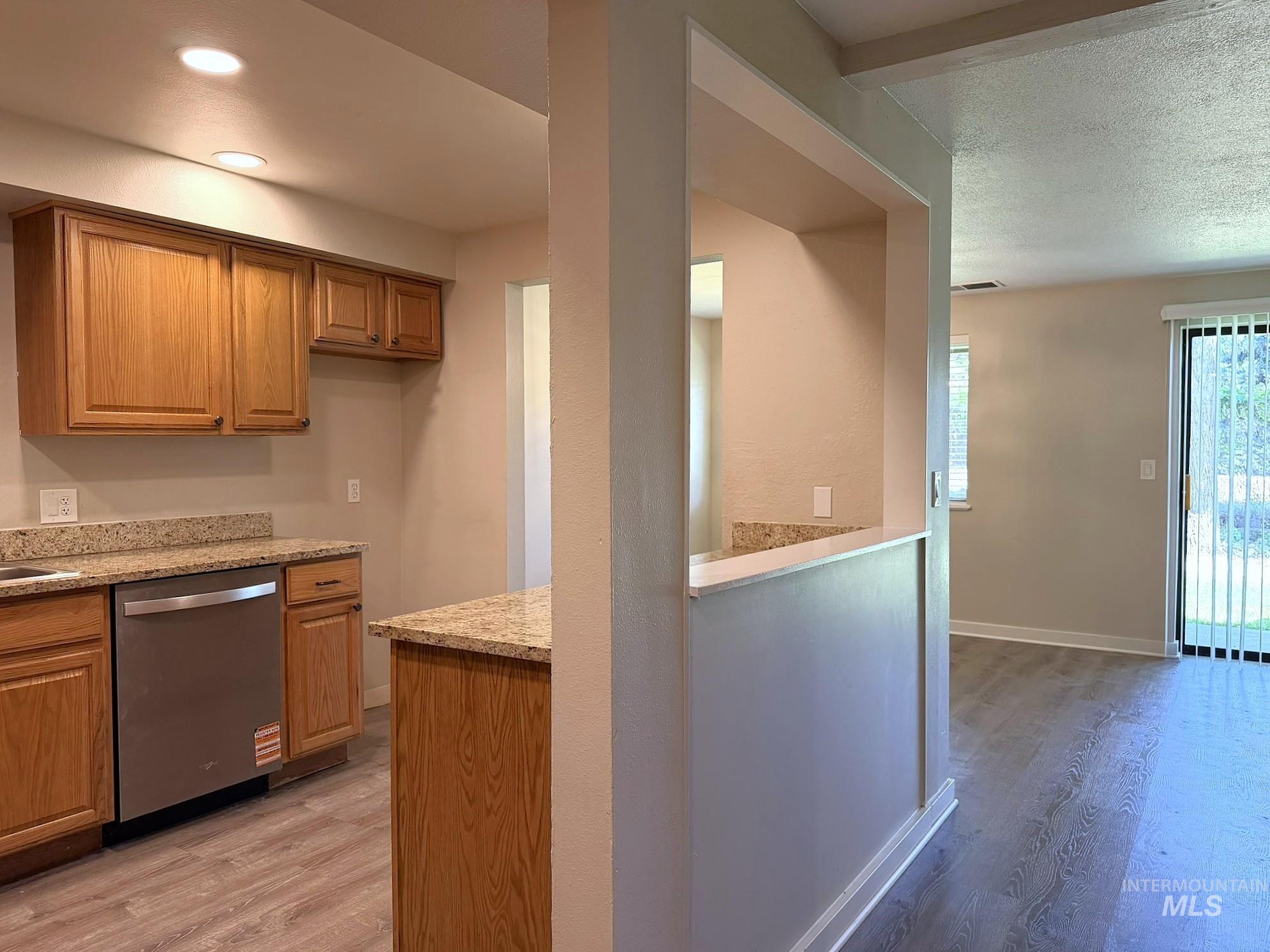 3585 S Gekeler Ln, Boise, Idaho 83706, 3 Bedrooms, 2 Bathrooms, Residential For Sale, Price $360,000,MLS 98989093