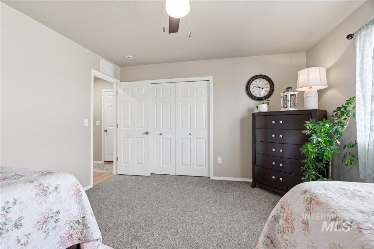 3948 E Jamestown Drive, Nampa, Idaho 83686, 4 Bedrooms, 2.5 Bathrooms, Residential For Sale, Price $454,900,MLS 98989094
