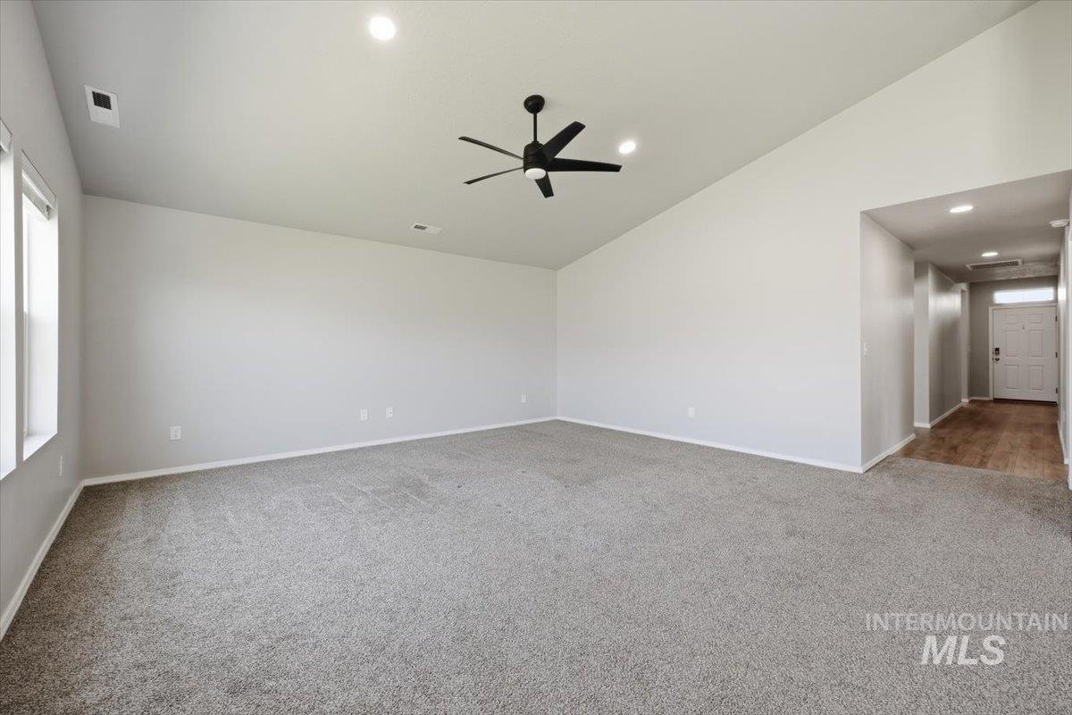 19657 Alleghenny Way, Caldwell, Idaho 83605, 4 Bedrooms, 2 Bathrooms, Residential For Sale, Price $430,000,MLS 98989095