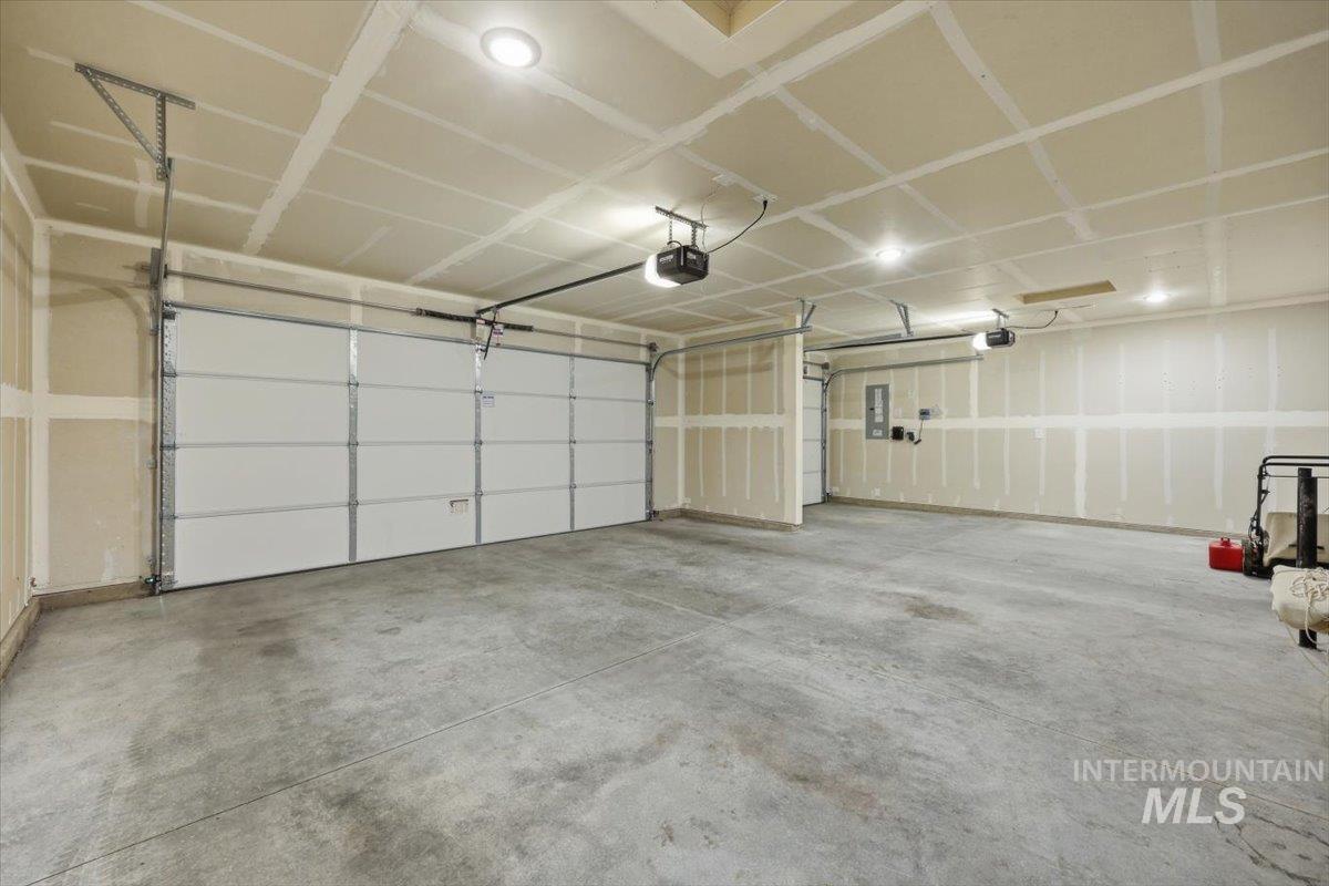 19657 Alleghenny Way, Caldwell, Idaho 83605, 4 Bedrooms, 2 Bathrooms, Residential For Sale, Price $430,000,MLS 98989095