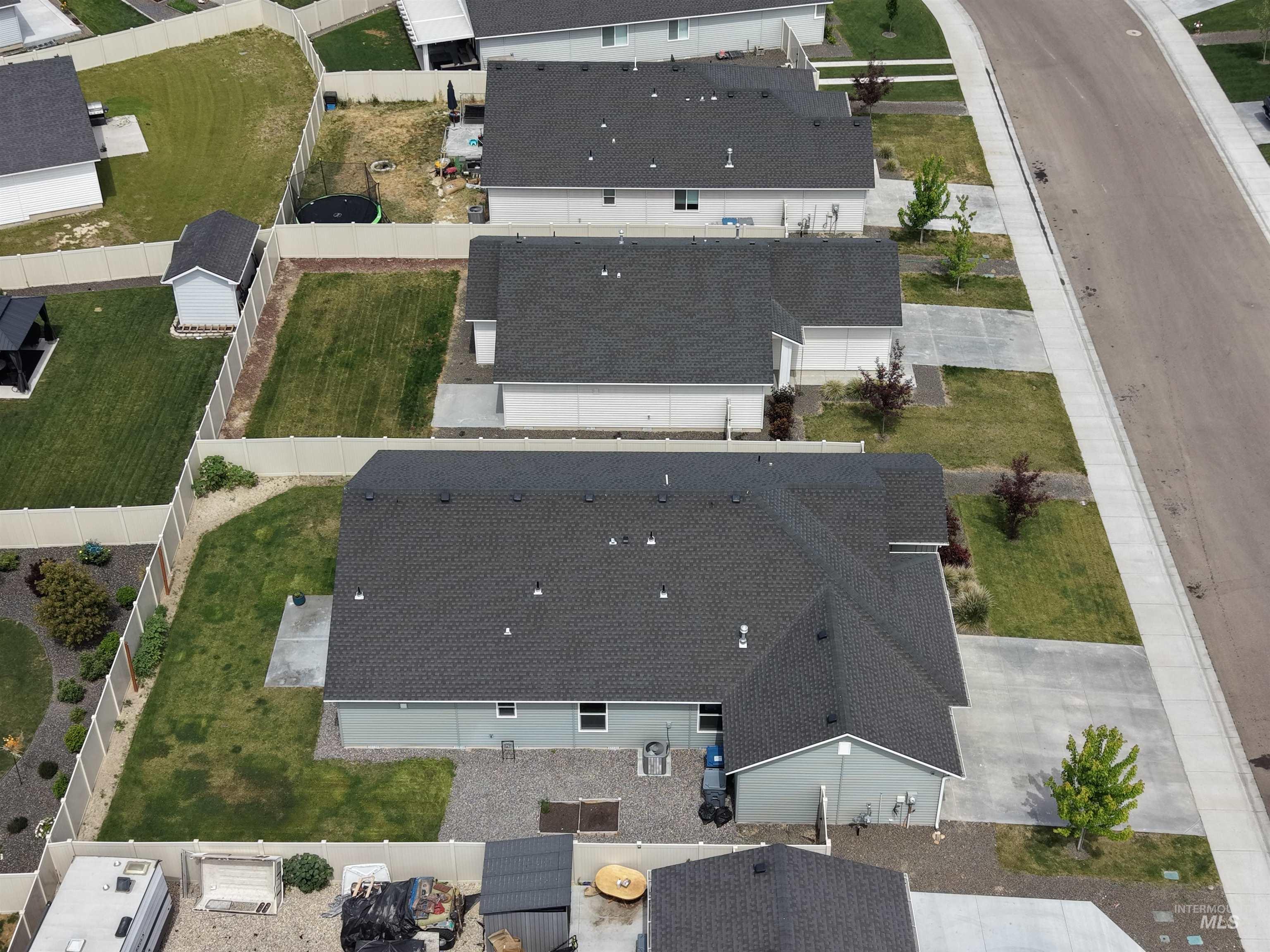 19657 Alleghenny Way, Caldwell, Idaho 83605, 4 Bedrooms, 2 Bathrooms, Residential For Sale, Price $430,000,MLS 98989095