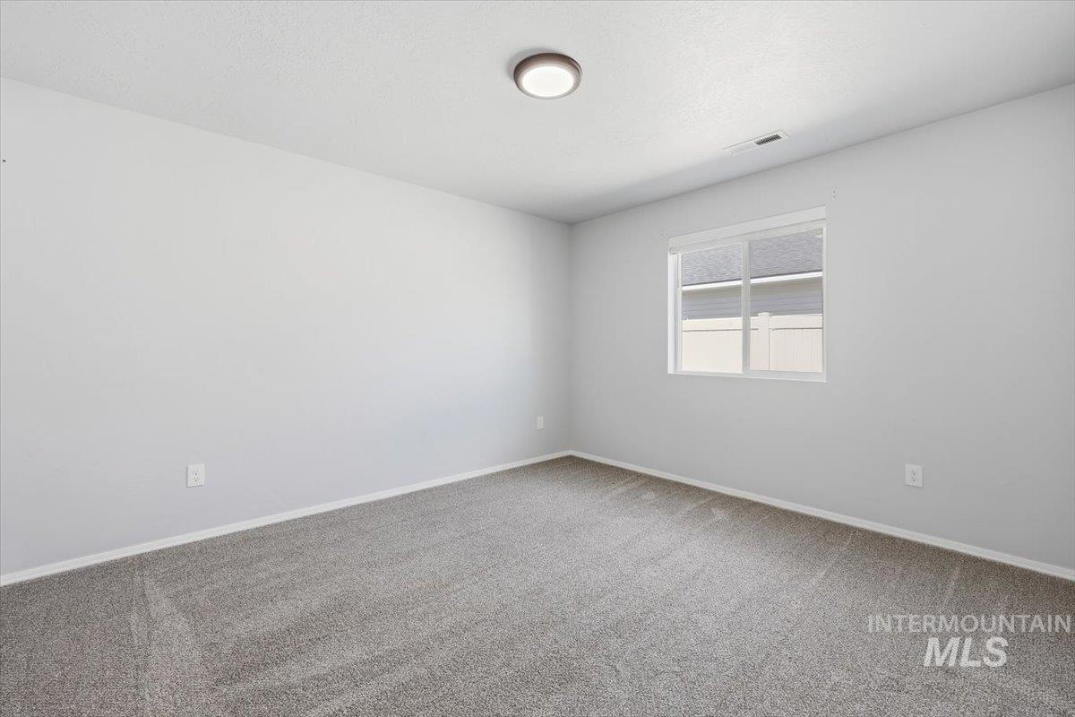 19657 Alleghenny Way, Caldwell, Idaho 83605, 4 Bedrooms, 2 Bathrooms, Residential For Sale, Price $430,000,MLS 98989095