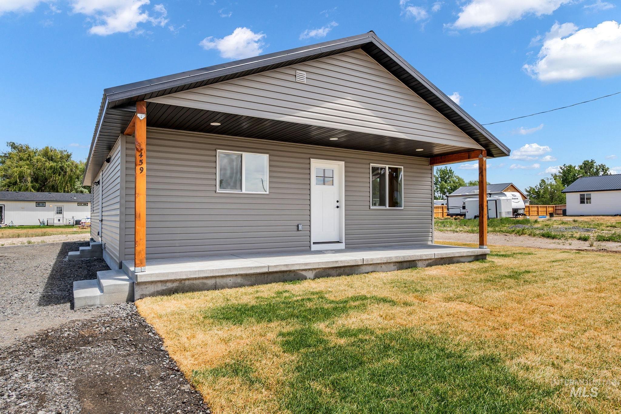 459 E Hagerman Ave., Hagerman, Idaho 83332, 3 Bedrooms, 2 Bathrooms, Residential For Sale, Price $315,000, 98989096