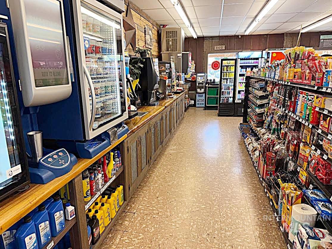 147 N 3rd St./HWY 55, McCall, Idaho 83638, Business/Commercial For Sale, Price $2,599,000,MLS 98989097