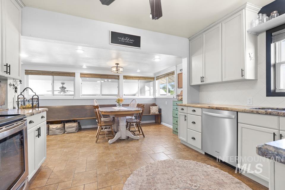 508 S Whitley, Fruitland, Idaho 83619, 4 Bedrooms, 1.5 Bathrooms, Residential For Sale, Price $465,000,MLS 98989098