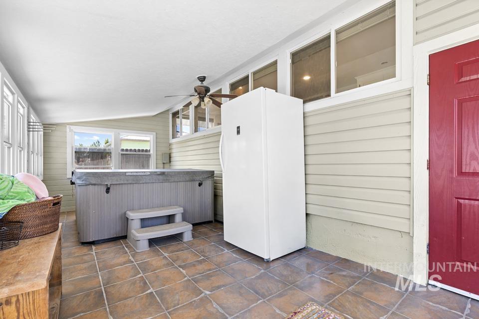 508 S Whitley, Fruitland, Idaho 83619, 4 Bedrooms, 1.5 Bathrooms, Residential For Sale, Price $465,000,MLS 98989098