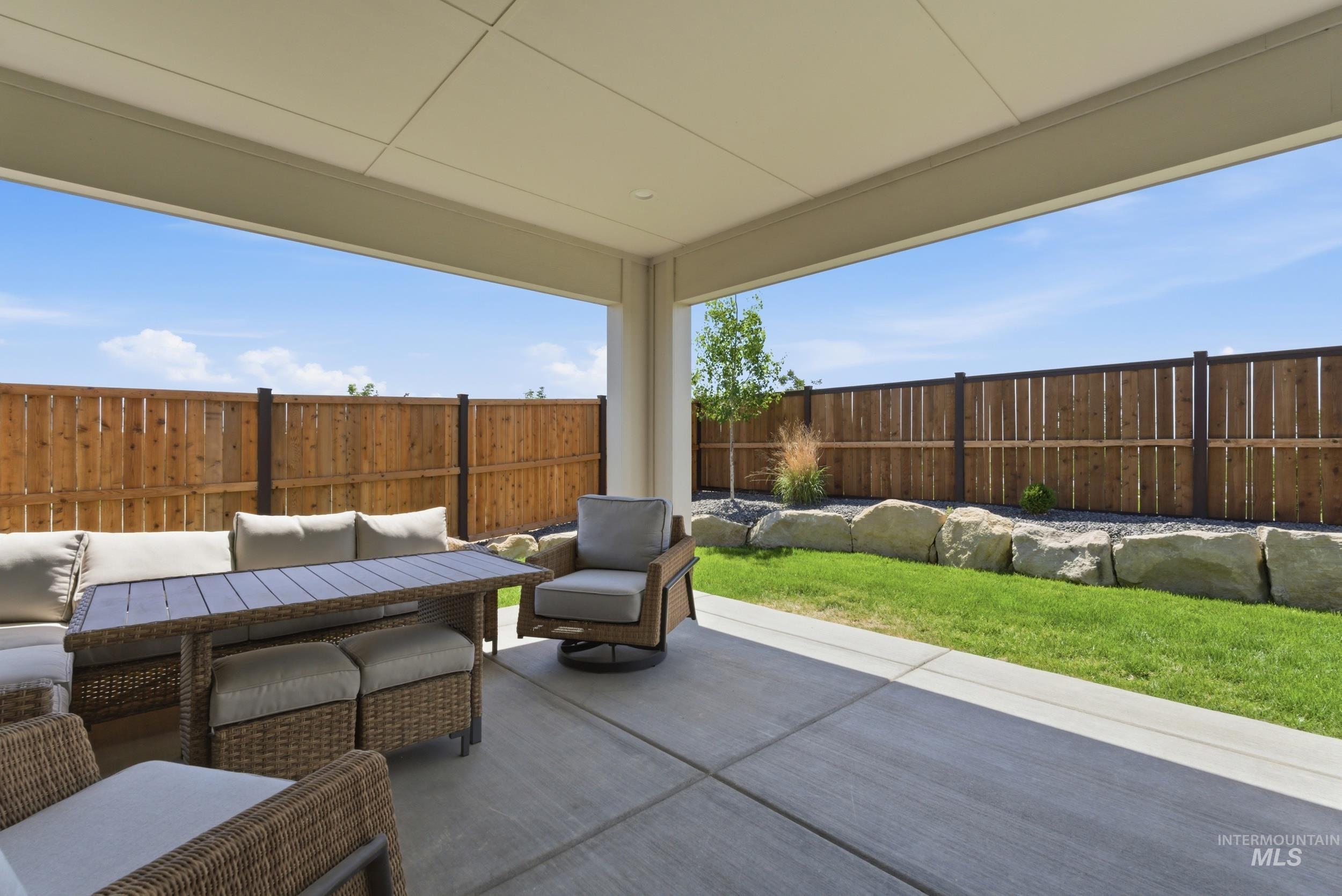 11403 W Lahinch Ln, Kuna, Idaho 83634, 4 Bedrooms, 3 Bathrooms, Residential For Sale, Price $995,000,MLS 98989099
