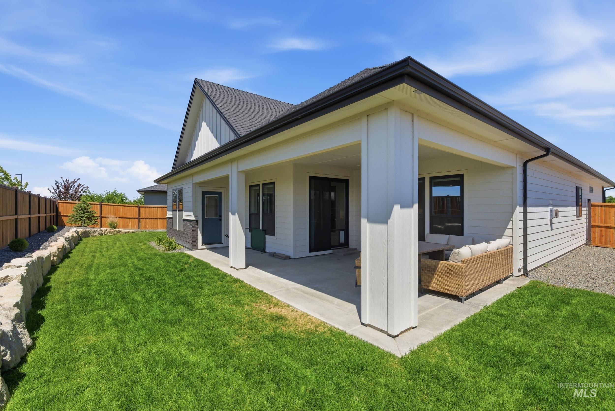 11403 W Lahinch Ln, Kuna, Idaho 83634, 4 Bedrooms, 3 Bathrooms, Residential For Sale, Price $995,000,MLS 98989099