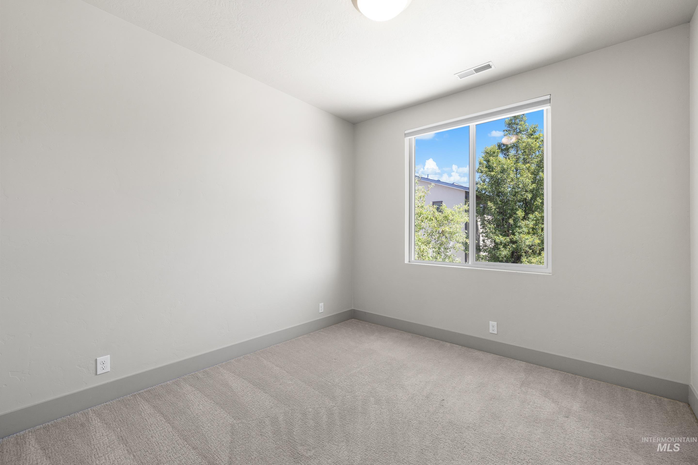 2834 S Trailwood Way, Boise, Idaho 83716-5742, 3 Bedrooms, 2.5 Bathrooms, Residential For Sale, Price $849,900,MLS 98989102