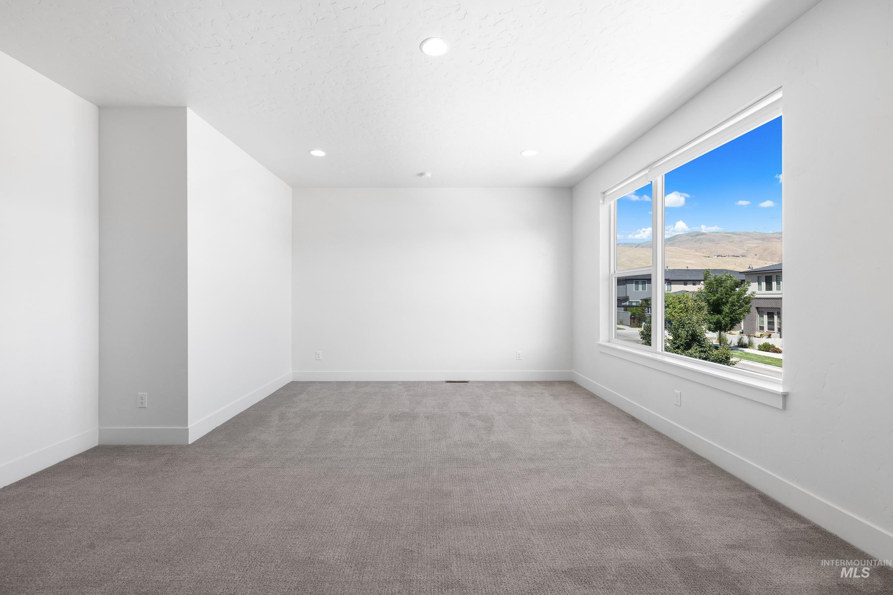 3025 S Honeycomb Way, Boise, Idaho 83716, 4 Bedrooms, 2.5 Bathrooms, Residential For Sale, Price $699,900,MLS 98989103