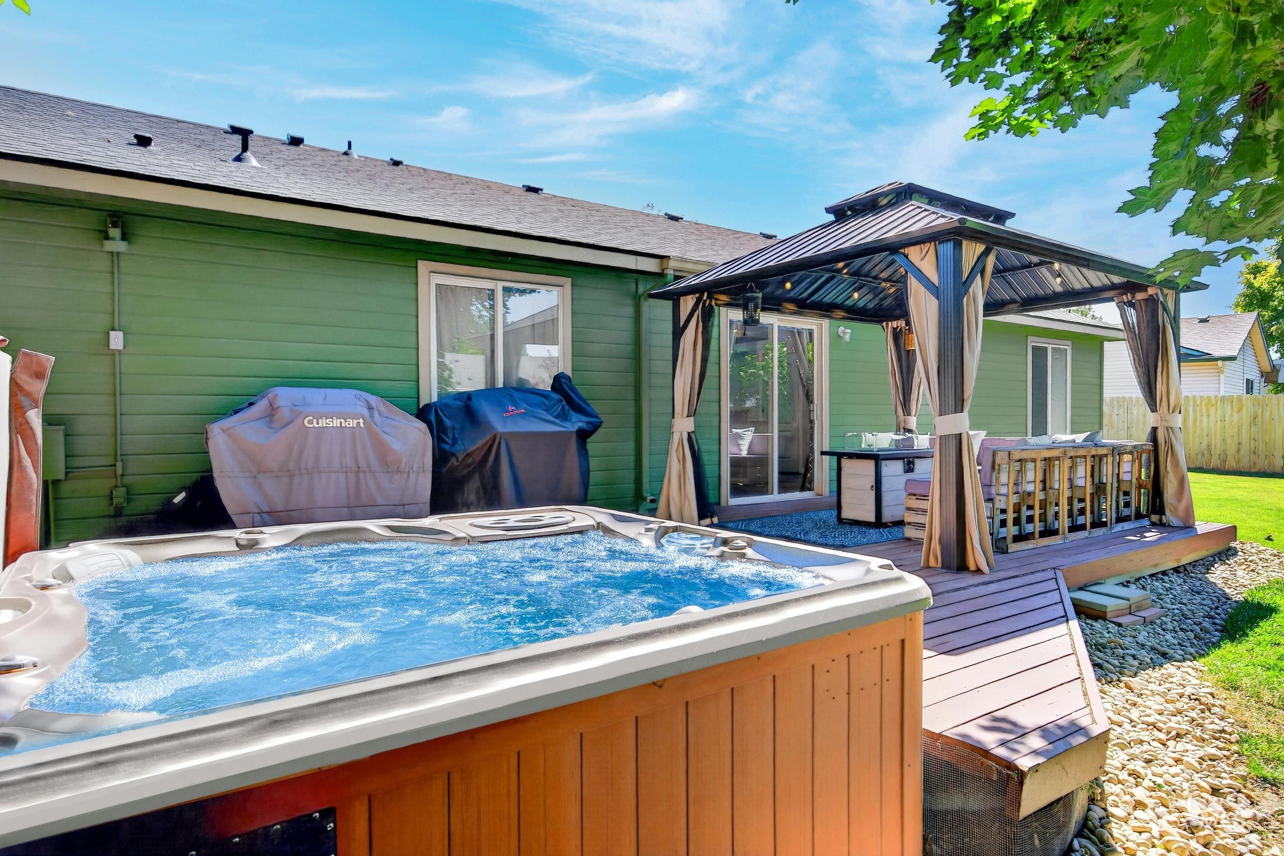 761 N Abernathy Way, Meridian, Idaho 83642, 3 Bedrooms, 2 Bathrooms, Residential For Sale, Price $415,000,MLS 98989104