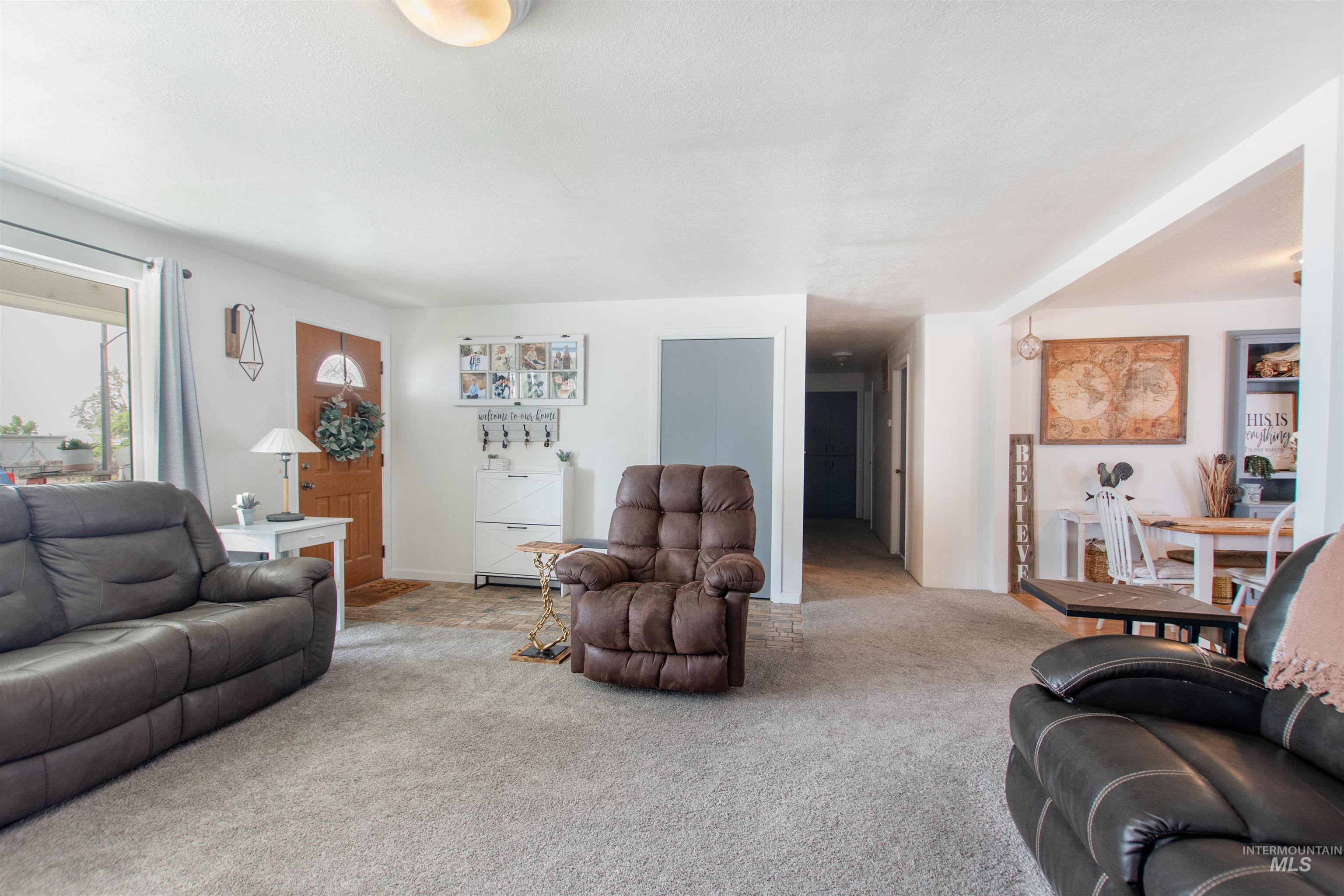 1220 N Ohio Avenue, Caldwell, Idaho 83605, 3 Bedrooms, 2 Bathrooms, Residential For Sale, Price $375,000, 98989106