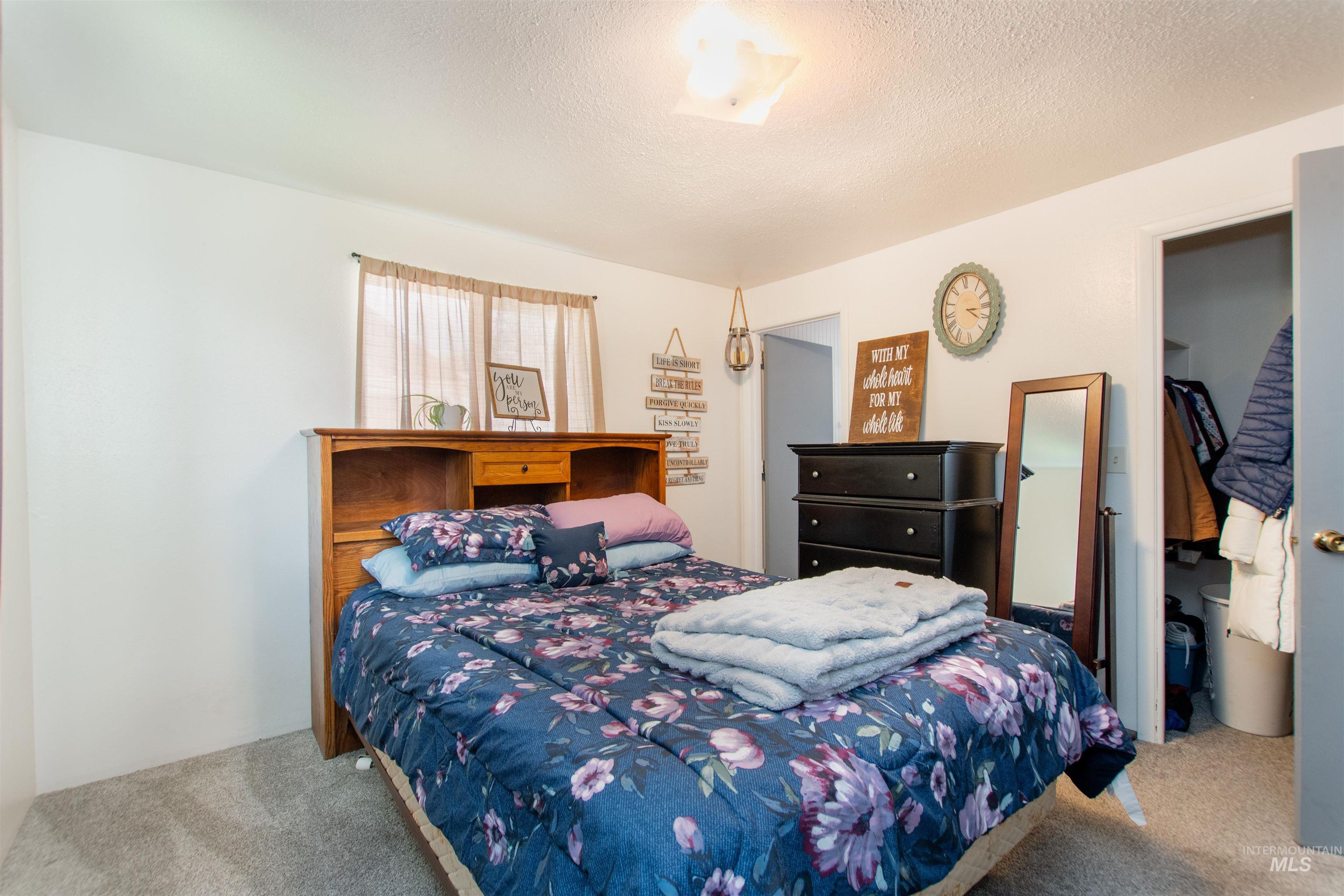1220 N Ohio Avenue, Caldwell, Idaho 83605, 3 Bedrooms, 2 Bathrooms, Residential For Sale, Price $375,000, 98989106