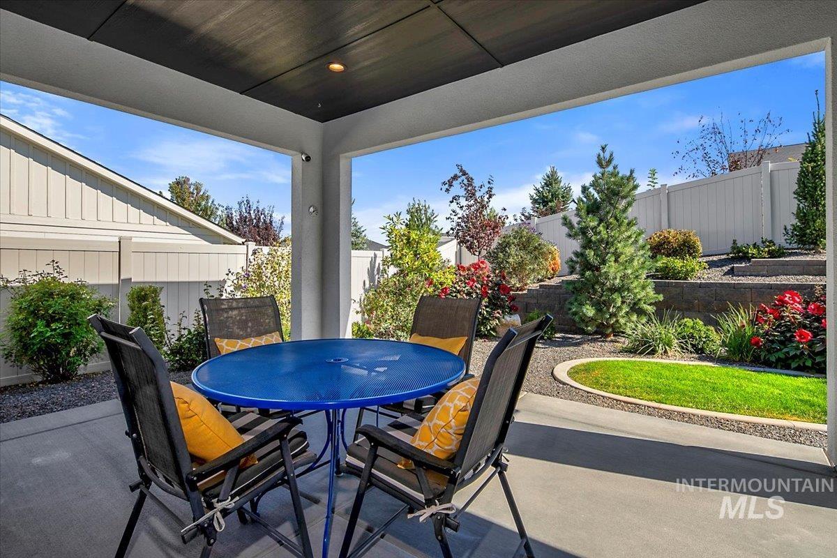 1410 Rome Ave, Emmett, Idaho 83617, 3 Bedrooms, 2.5 Bathrooms, Residential For Sale, Price $729,000,MLS 98989107