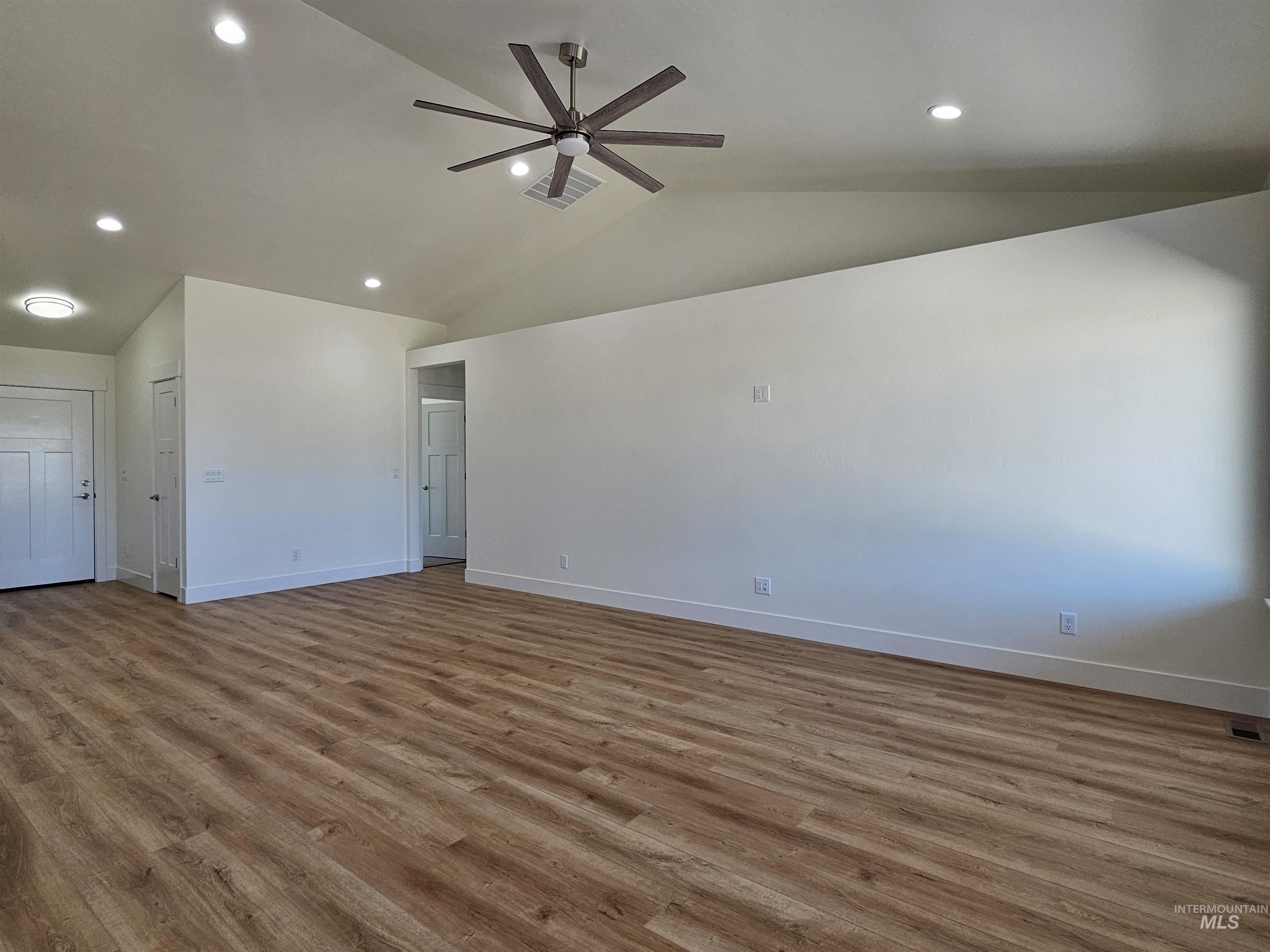 3153 Orion Ave, Twin Falls, Idaho 83301, 4 Bedrooms, 2 Bathrooms, Residential For Sale, Price $475,000,MLS 98989110