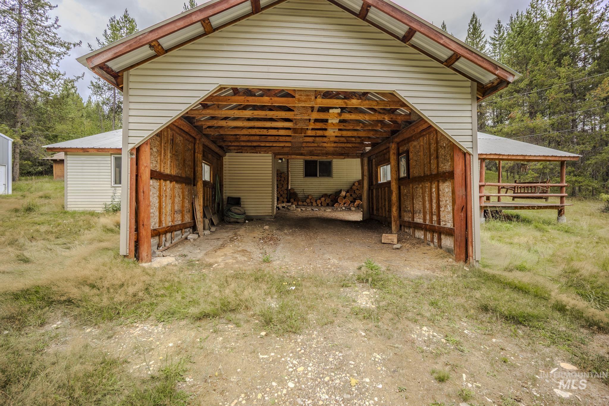 140 Ridgeway, Elk City, Idaho 83525, 2 Bedrooms, 1 Bathroom, Residential For Sale, Price $205,000,MLS 98989116