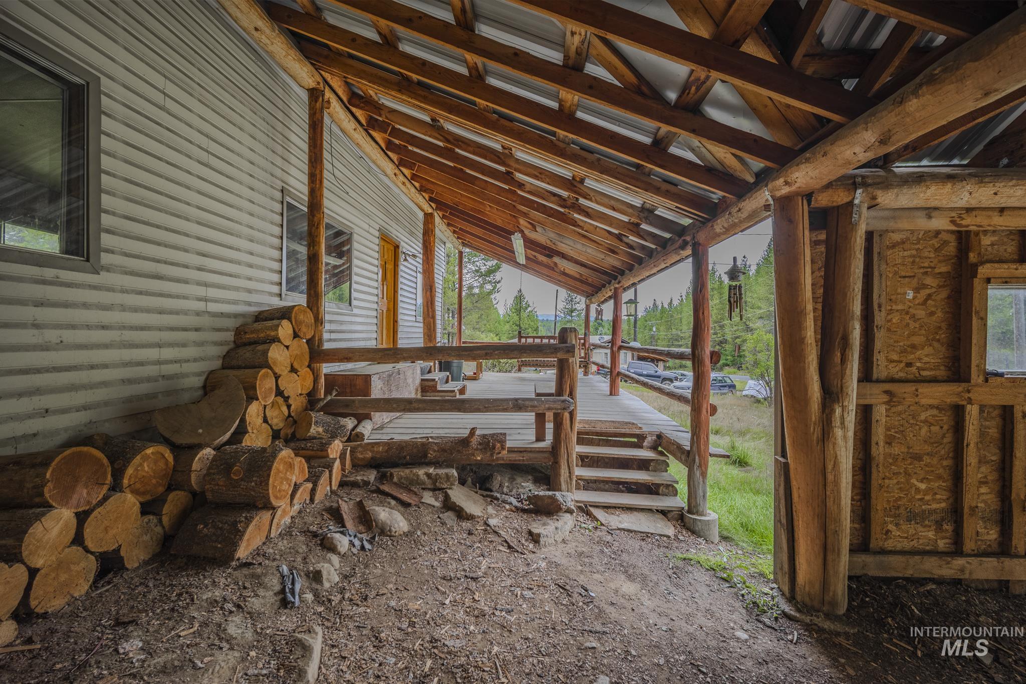 140 Ridgeway, Elk City, Idaho 83525, 2 Bedrooms, 1 Bathroom, Residential For Sale, Price $205,000,MLS 98989116