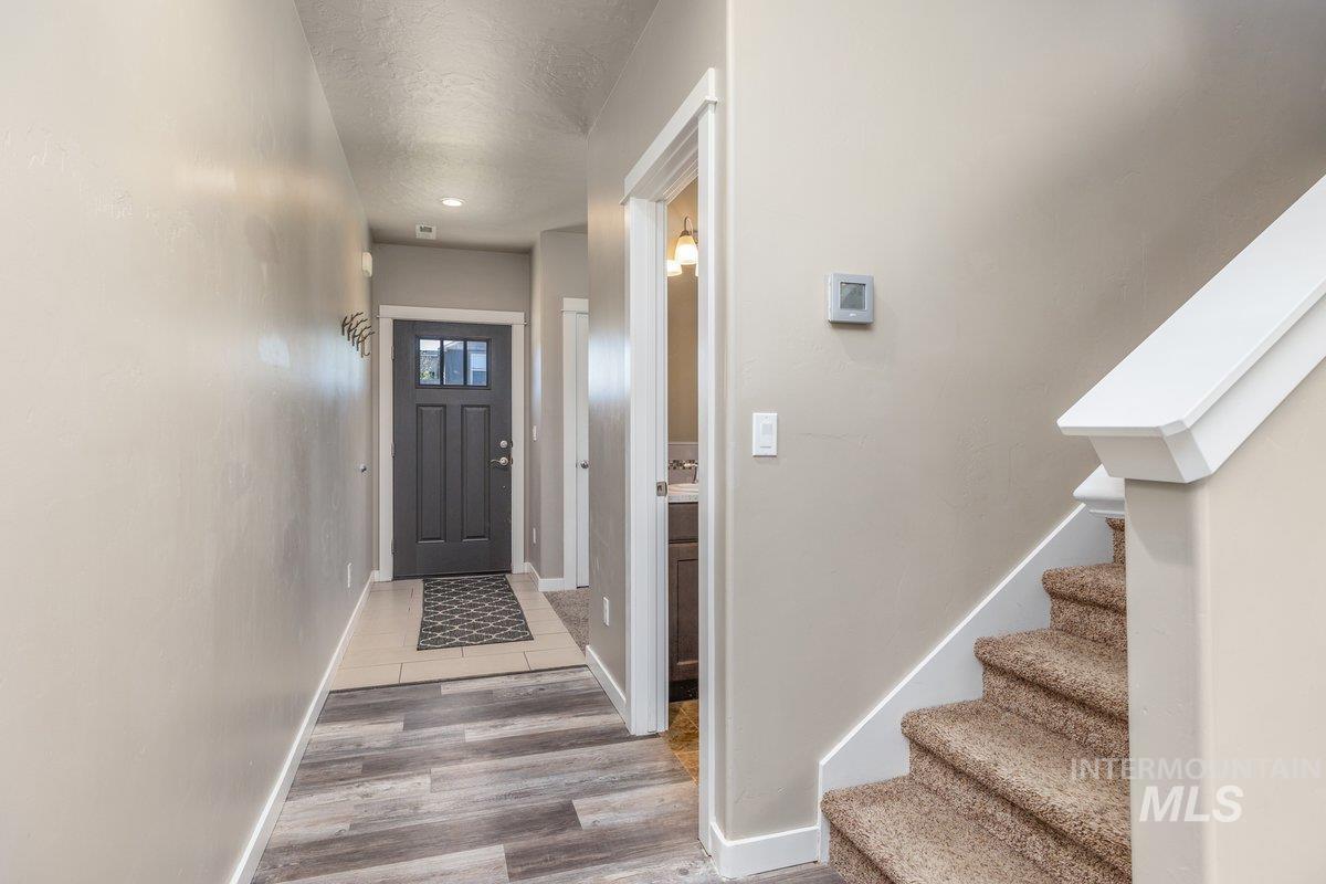 9644 W Goldenpond Ct, Boise, Idaho 83709, 4 Bedrooms, 2.5 Bathrooms, Residential For Sale, Price $545,000,MLS 98989118
