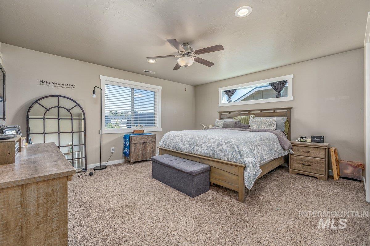 9644 W Goldenpond Ct, Boise, Idaho 83709, 4 Bedrooms, 2.5 Bathrooms, Residential For Sale, Price $545,000,MLS 98989118